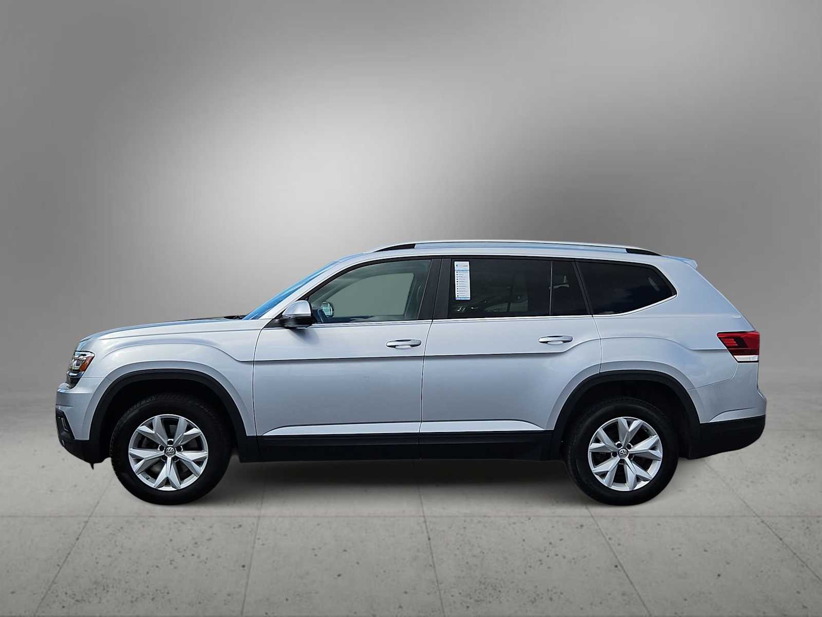 Thumbnail: 2018 Volkswagen Atlas - 5