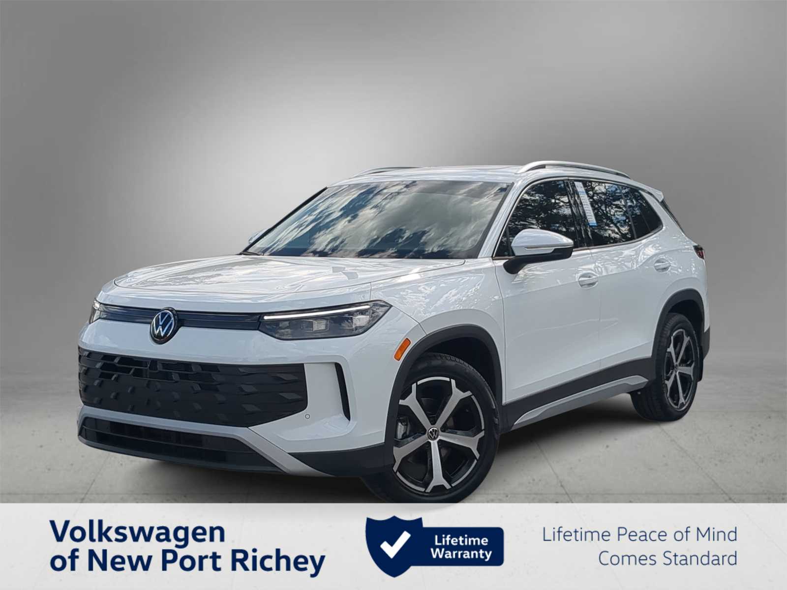 Thumbnail: 2025 Volkswagen Tiguan - 1