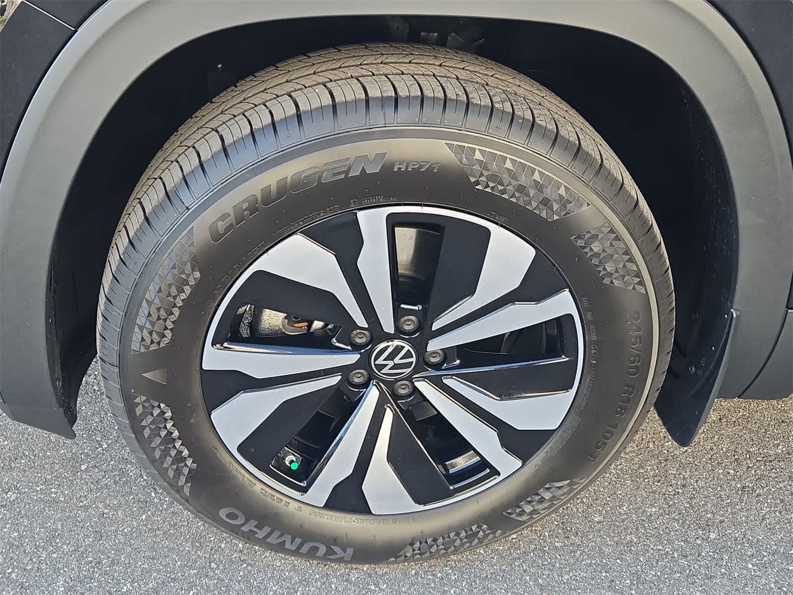 Thumbnail: 2026 Volkswagen Atlas - 14