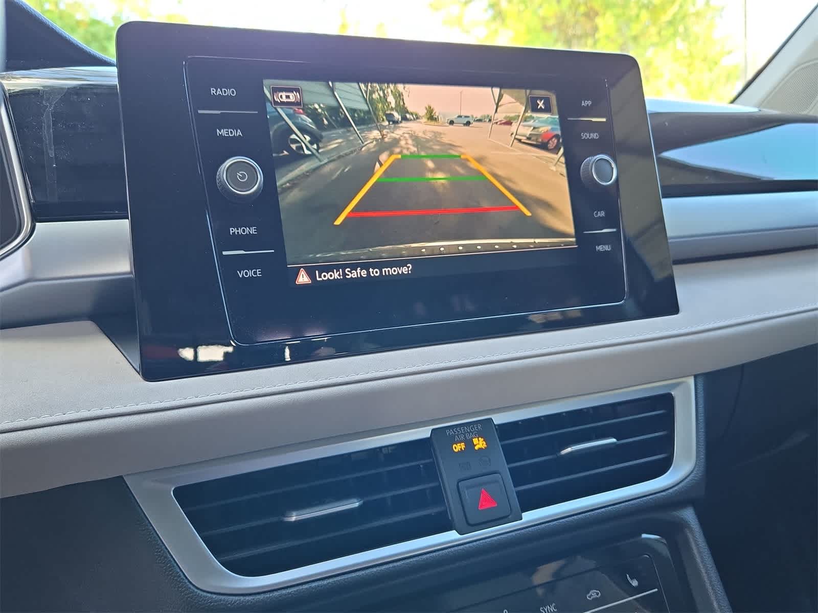 Thumbnail: 2025 Volkswagen Taos - 28