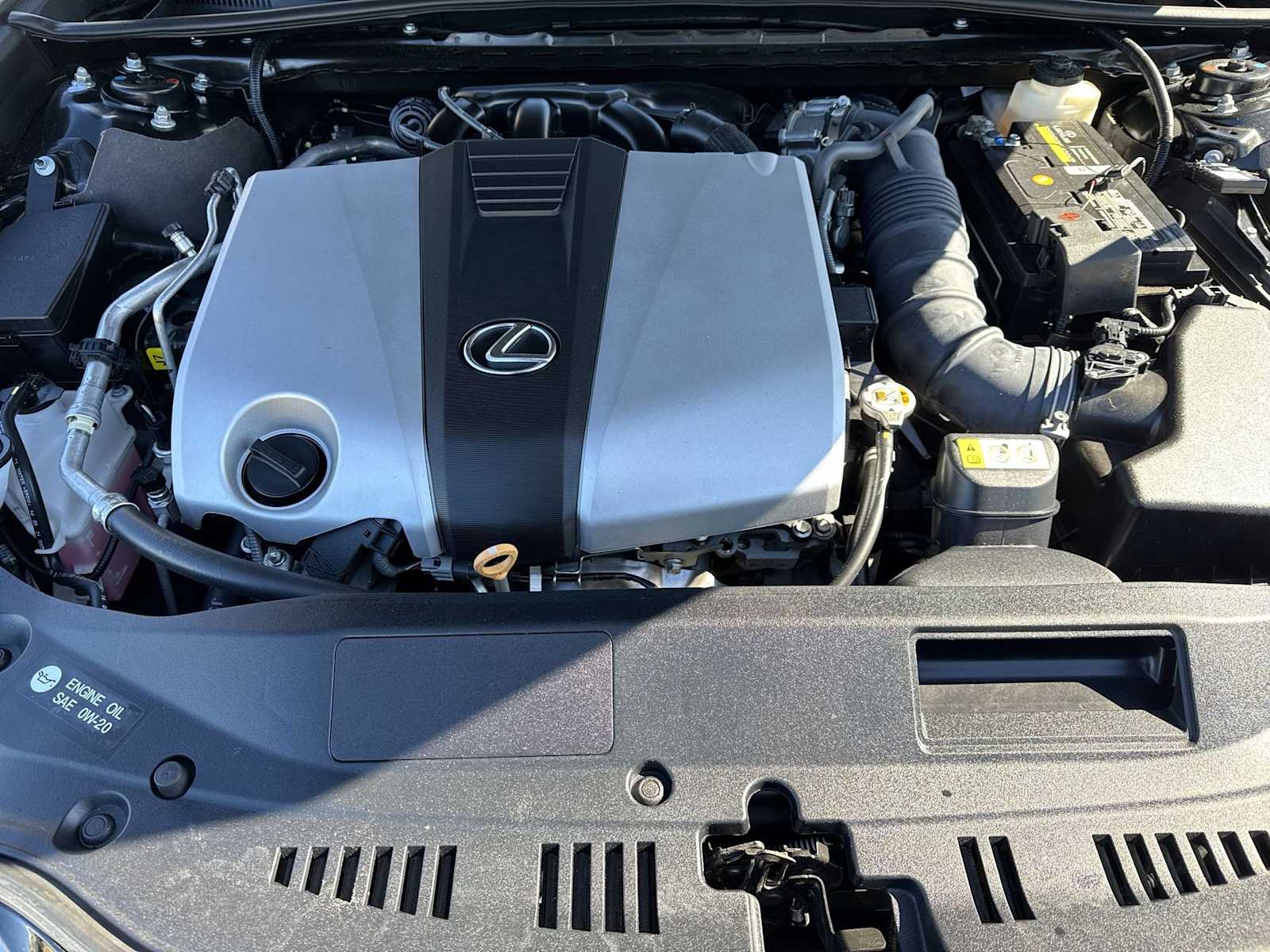 Thumbnail: 2022 Lexus ES - 13