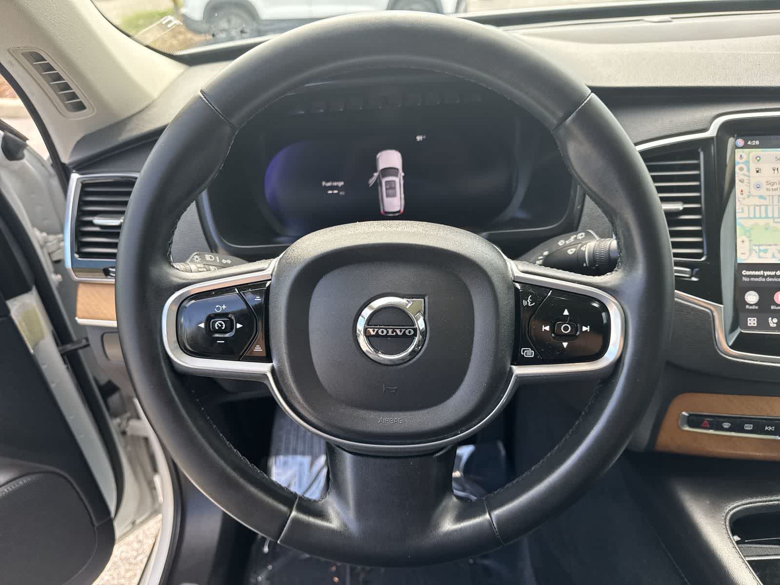 Thumbnail: 2023 Volvo XC90 - 21