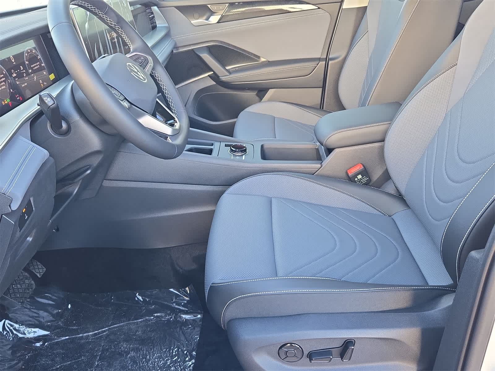 Thumbnail: 2026 Volkswagen Tiguan - 24