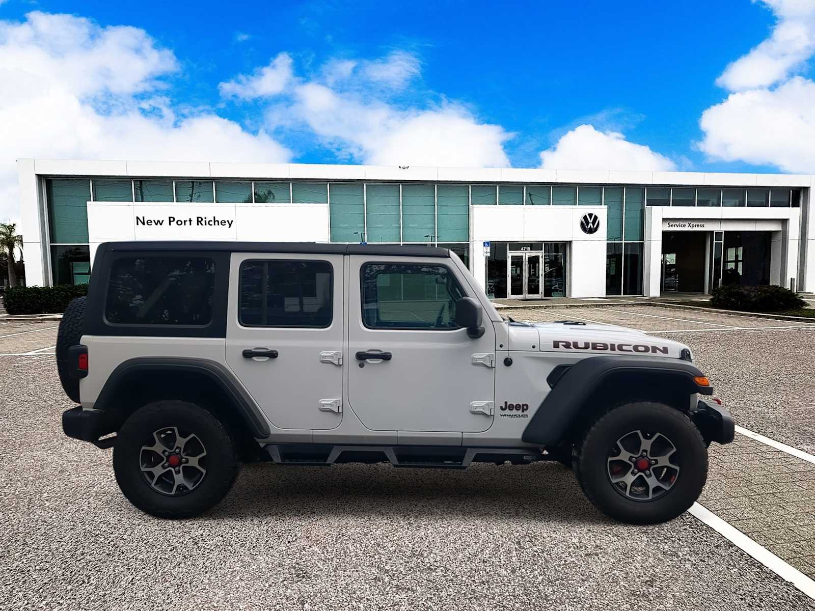Thumbnail: 2021 Jeep Wrangler - 9