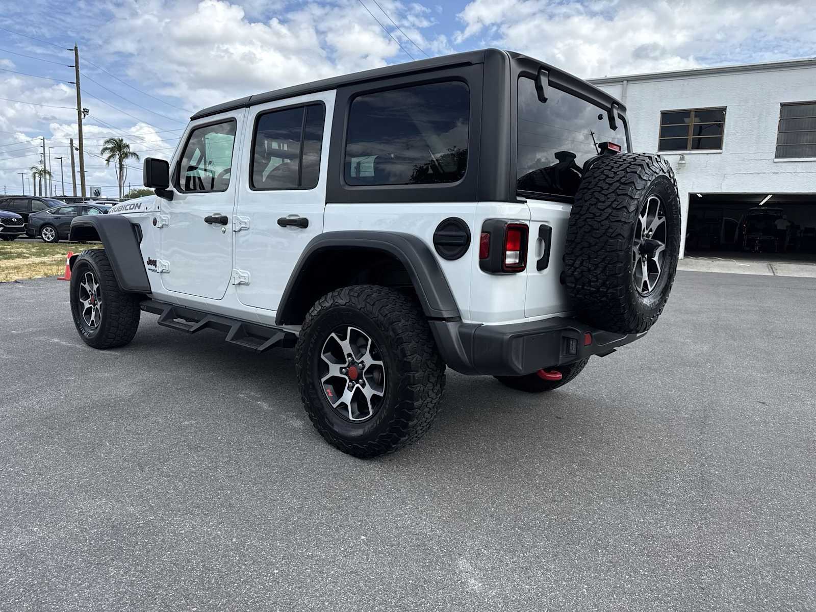 Thumbnail: 2021 Jeep Wrangler - 12