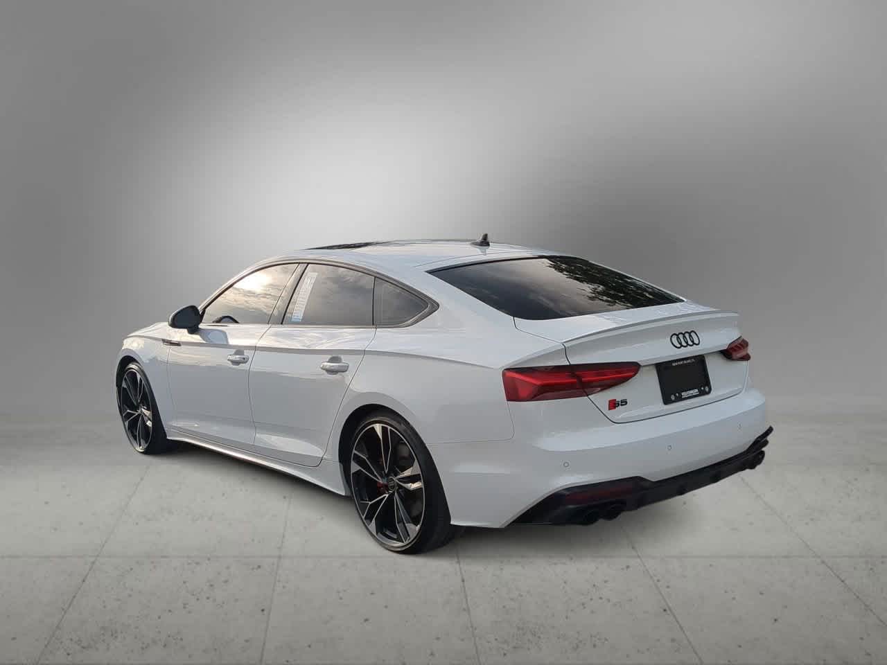 Thumbnail: 2023 Audi S5 - 6
