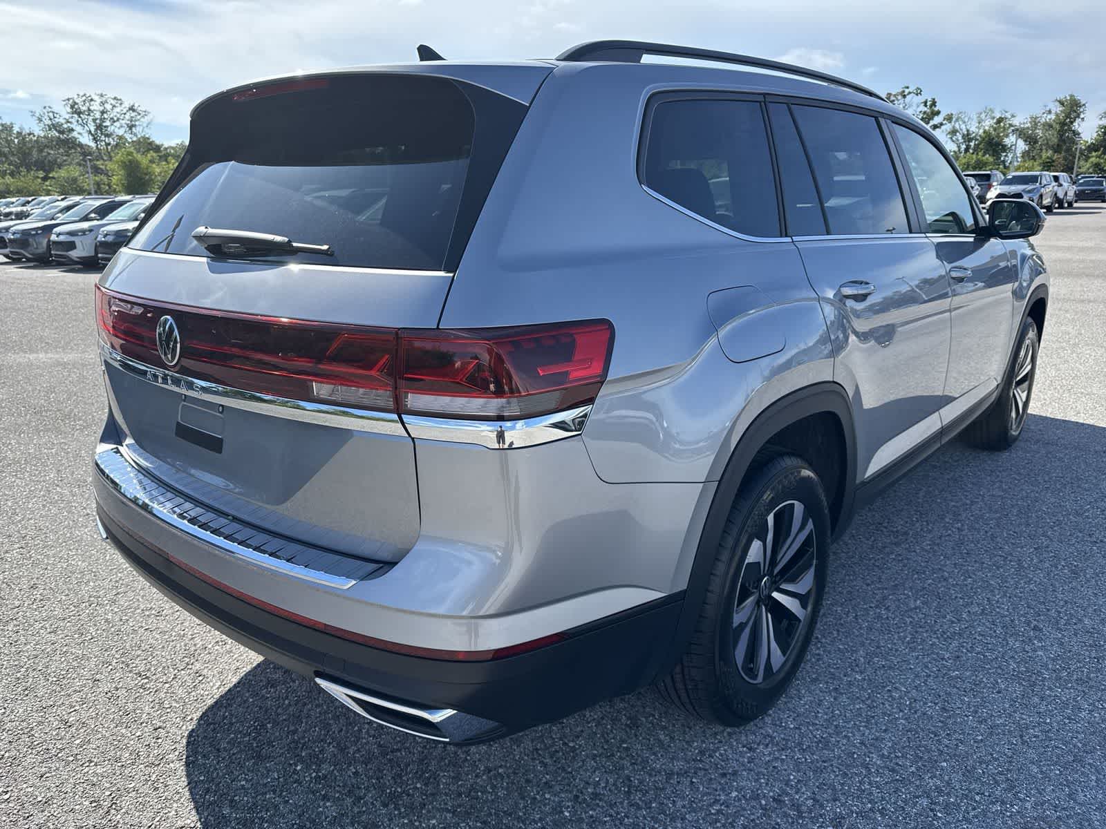 Thumbnail: 2026 Volkswagen Atlas - 6