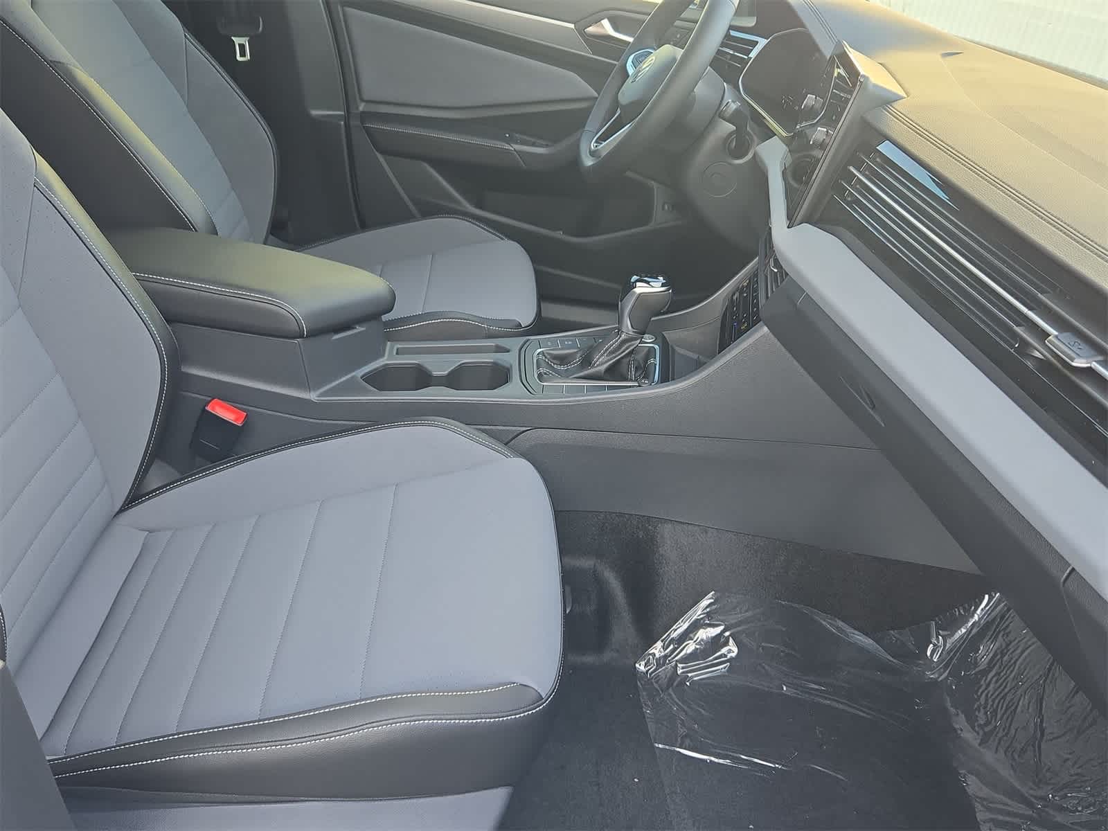 Thumbnail: 2026 Volkswagen Jetta - 20