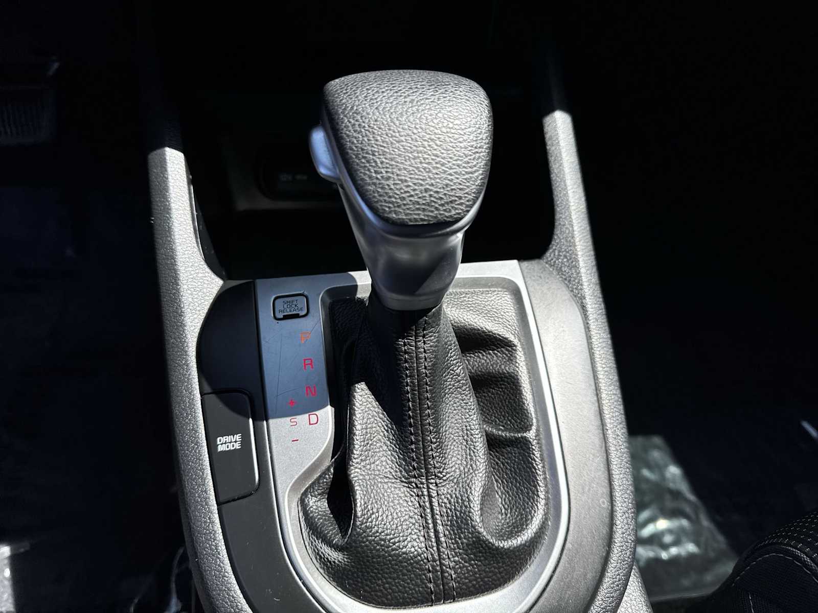 Thumbnail: 2020 Kia Forte - 31