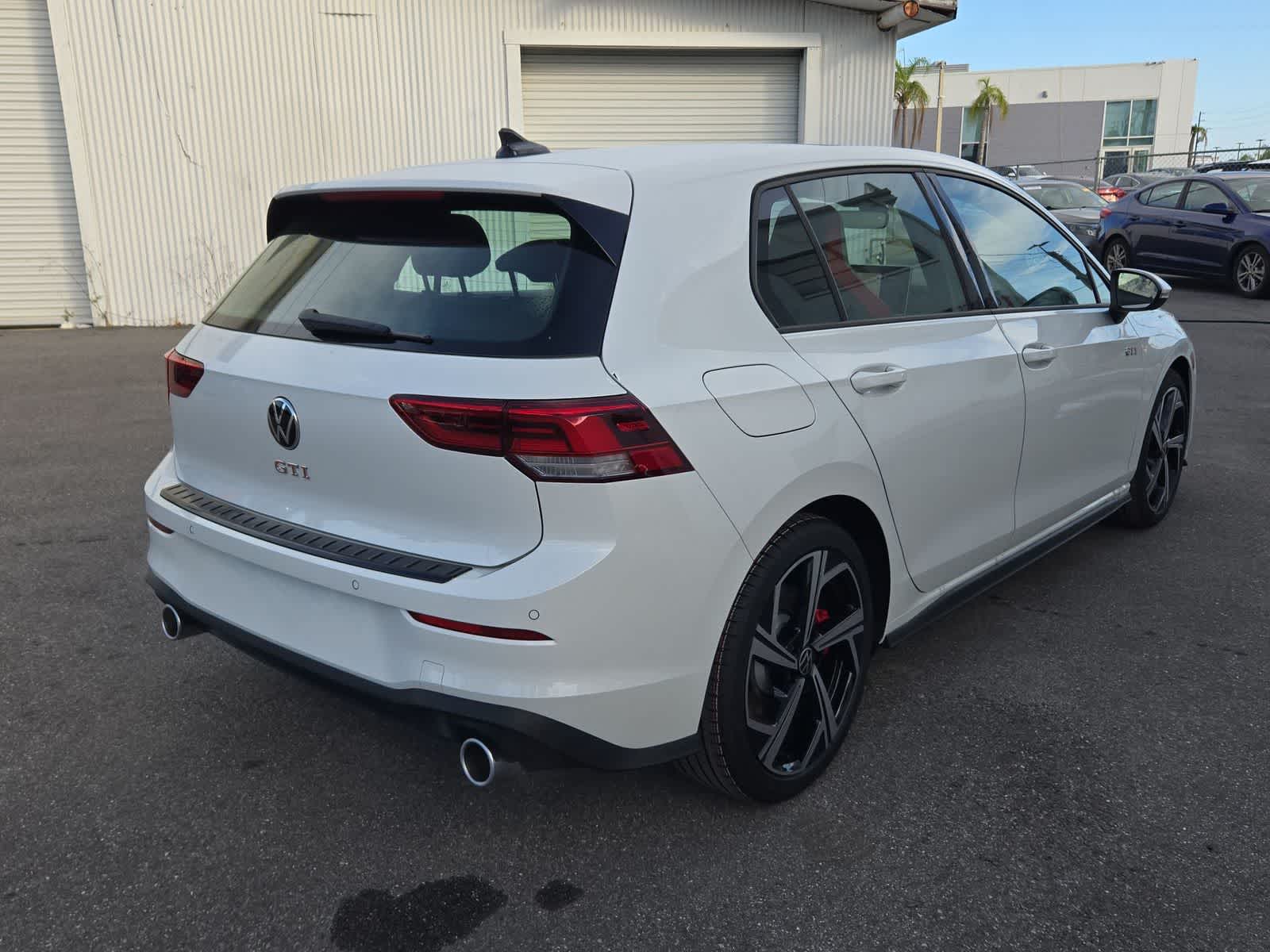 Thumbnail: 2026 Volkswagen Golf - 14