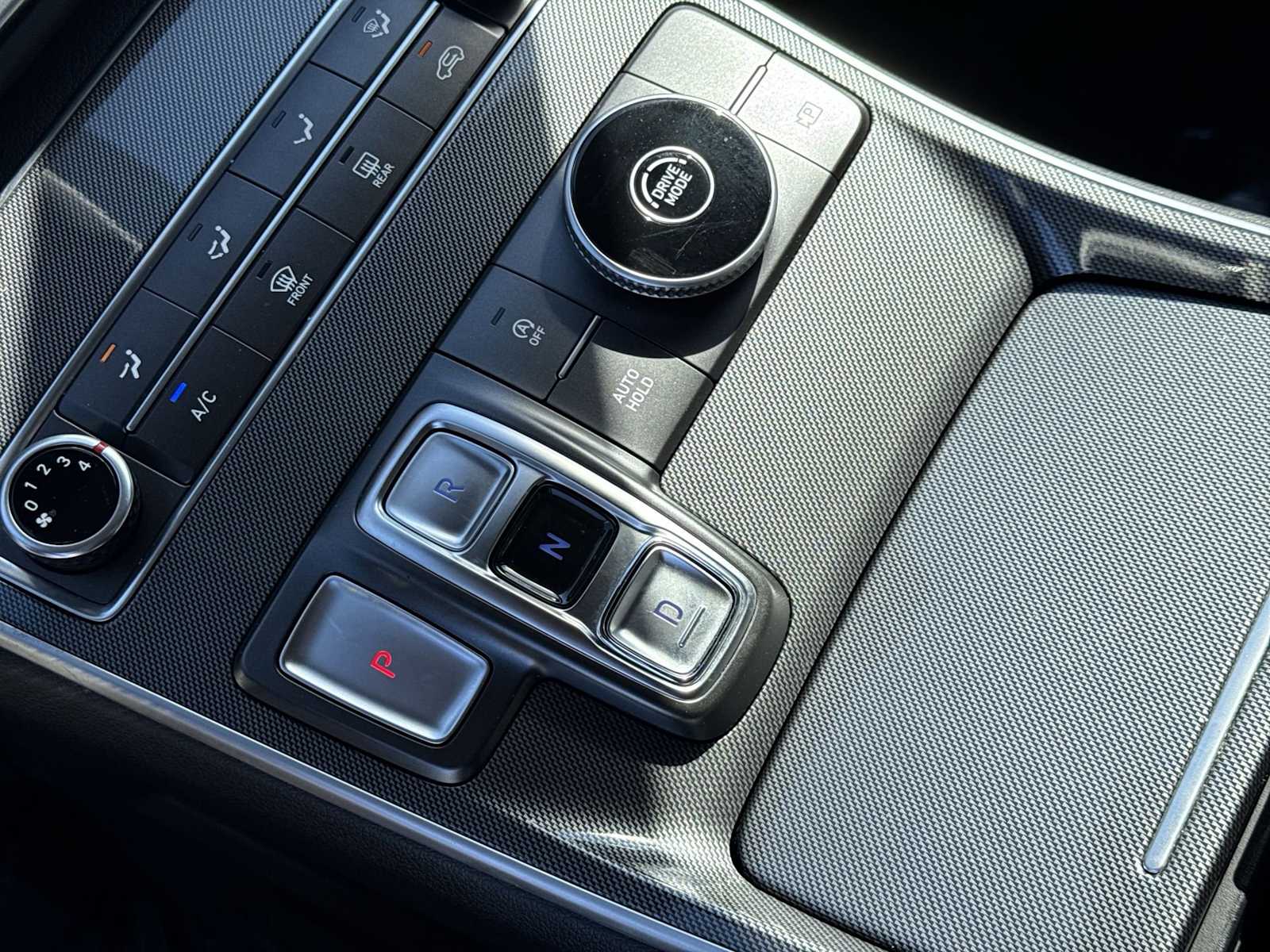 Thumbnail: 2023 Hyundai Santa Fe - 25