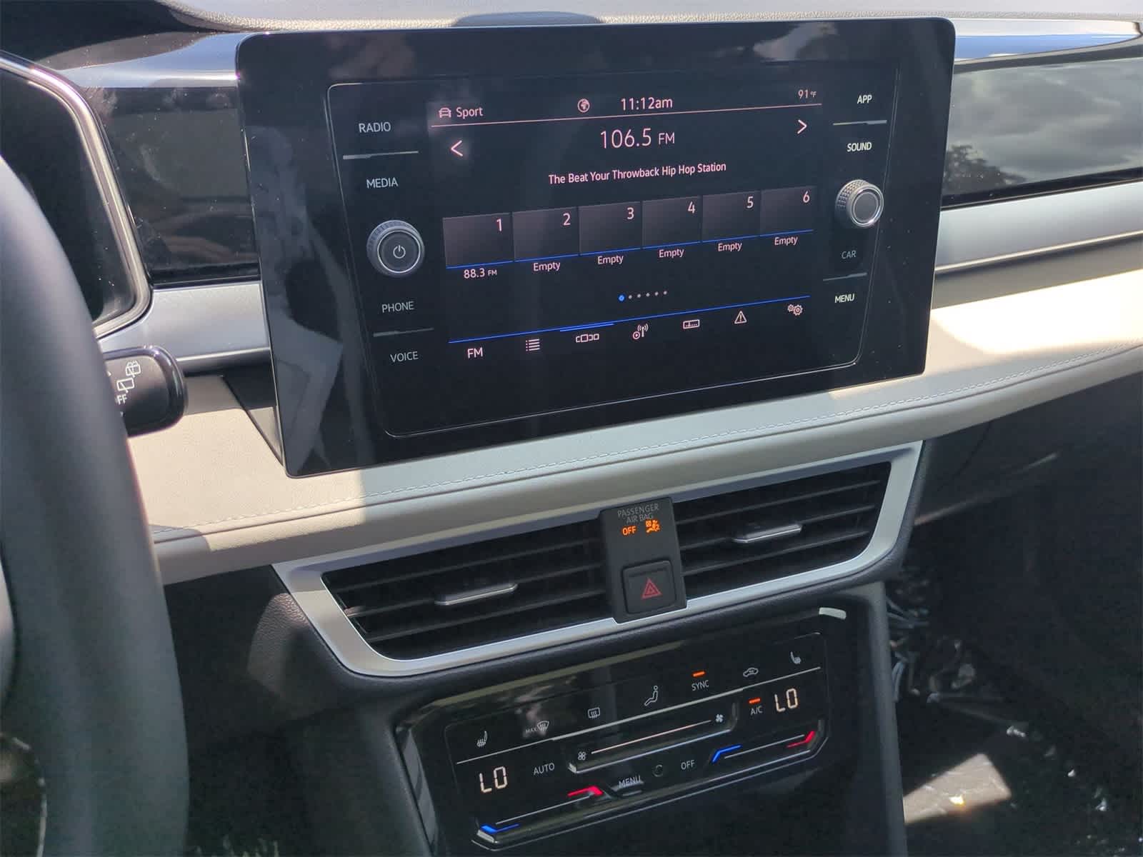 Thumbnail: 2025 Volkswagen Taos - 30