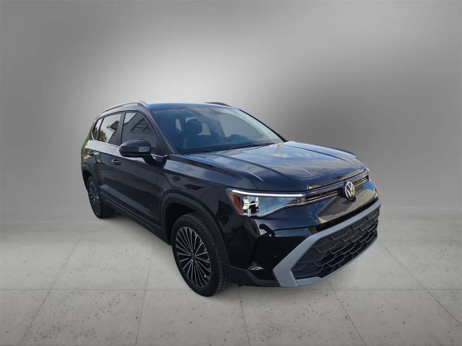 Thumbnail: 2025 Volkswagen Taos - 2