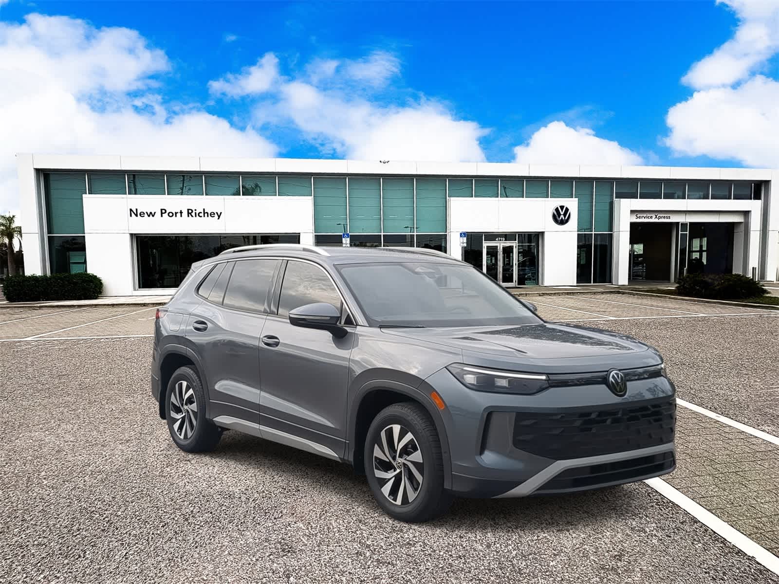 Thumbnail: 2025 Volkswagen Tiguan - 2