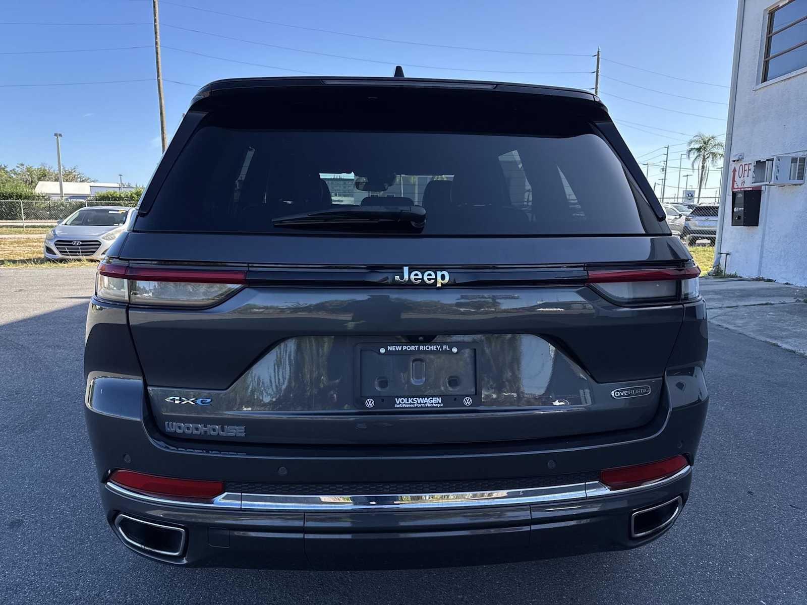 Thumbnail: 2022 Jeep Grand Cherokee - 6