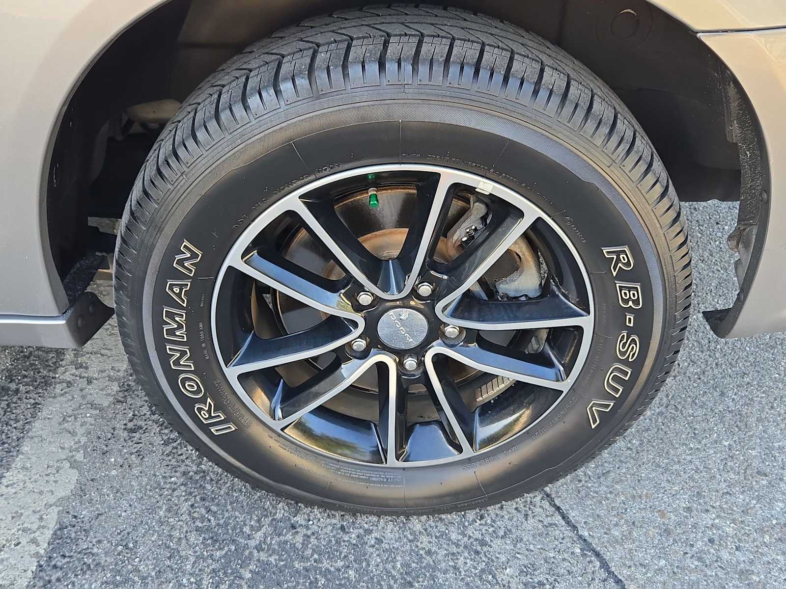 Thumbnail: 2019 Dodge Grand Caravan - 14
