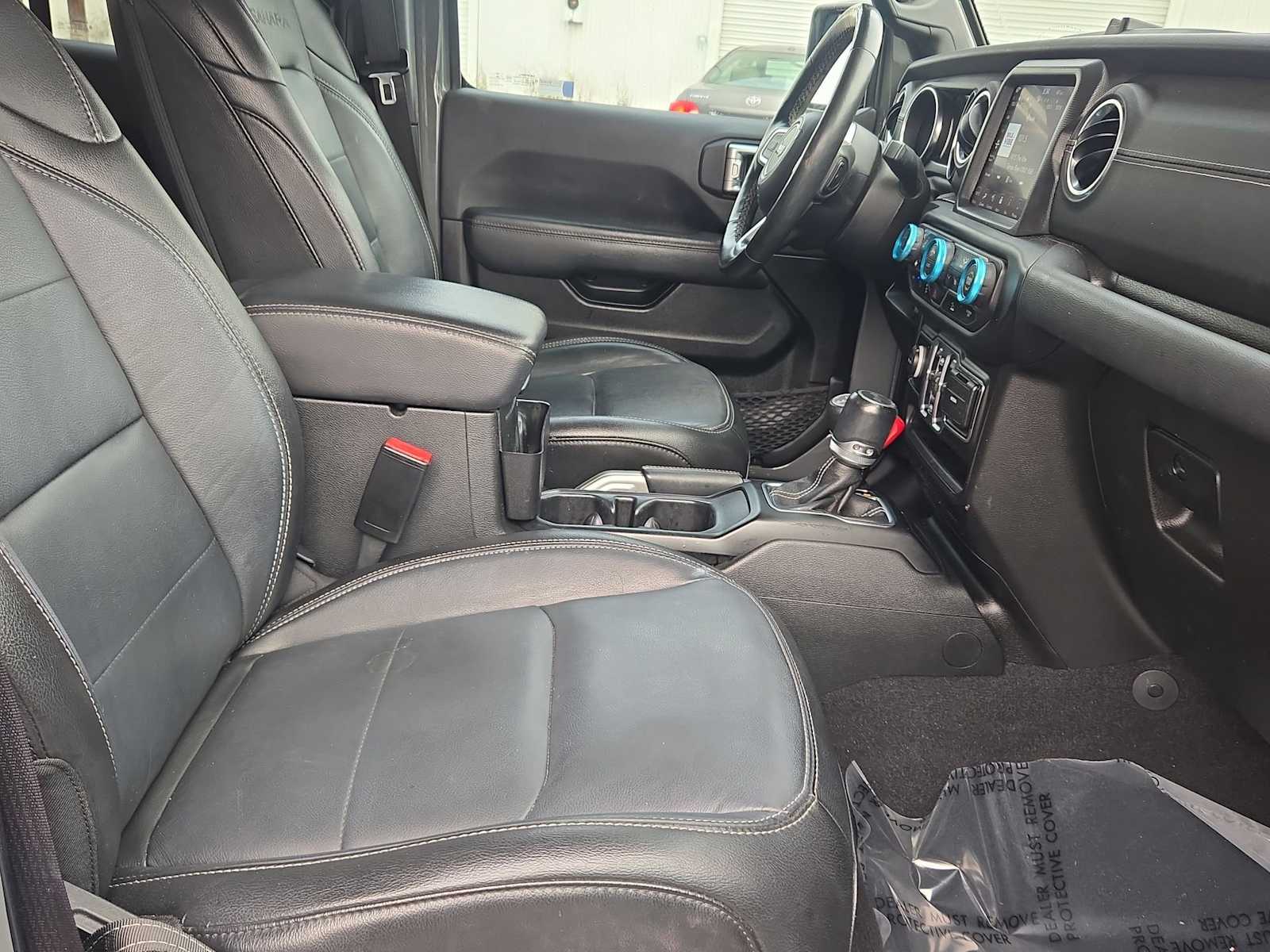 Thumbnail: 2023 Jeep Wrangler - 20