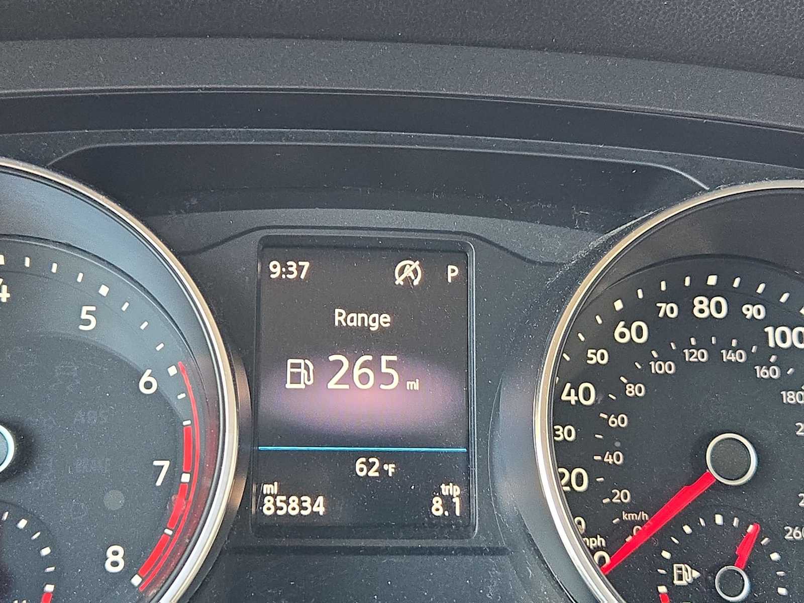 Thumbnail: 2018 Volkswagen Tiguan - 37