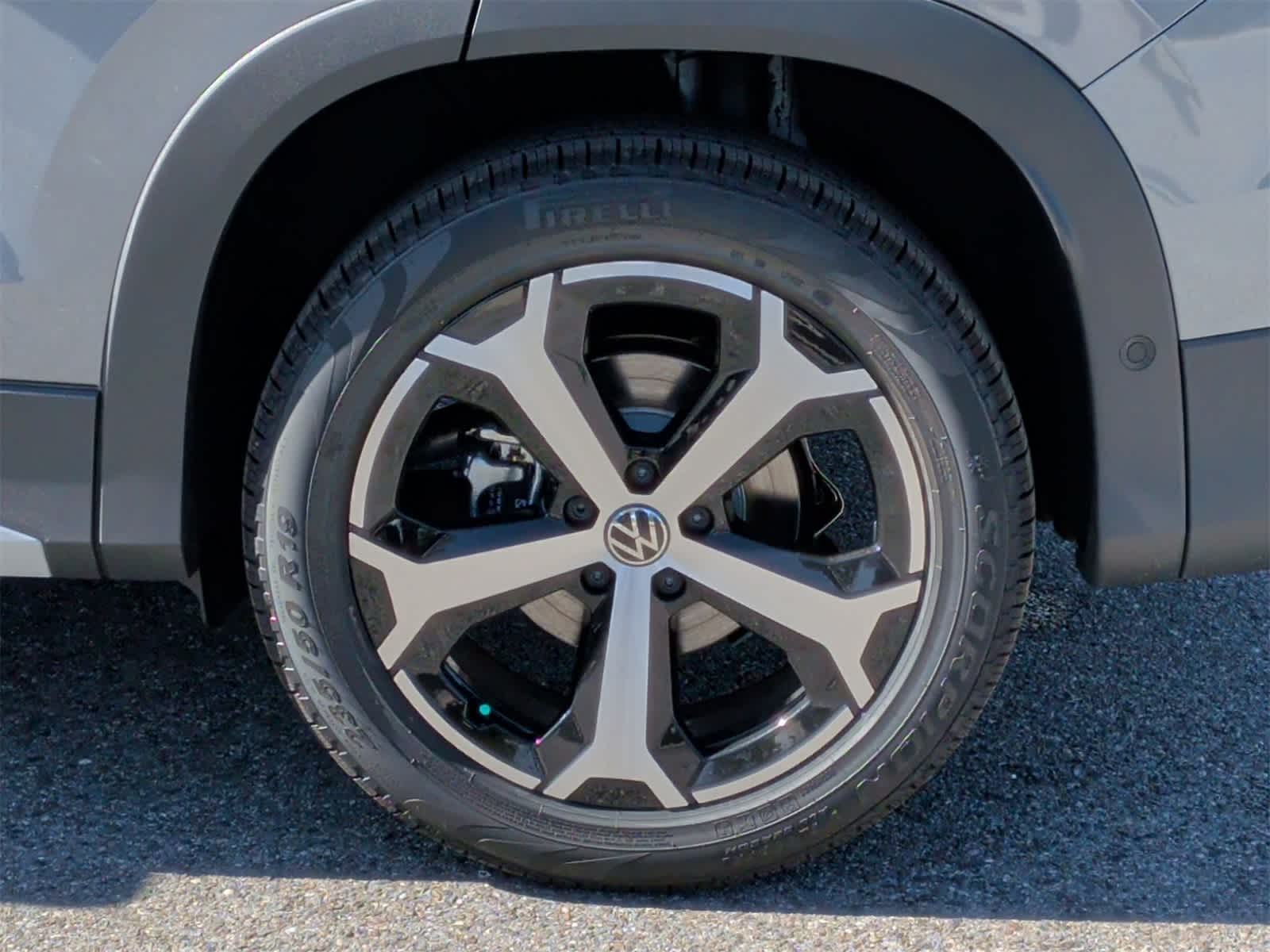 Thumbnail: 2026 Volkswagen Tiguan - 13