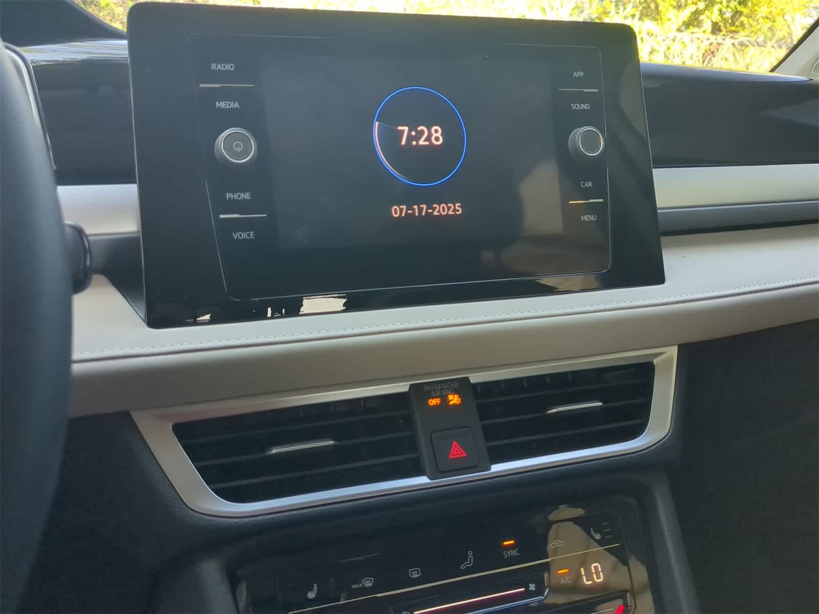 Thumbnail: 2025 Volkswagen Taos - 27