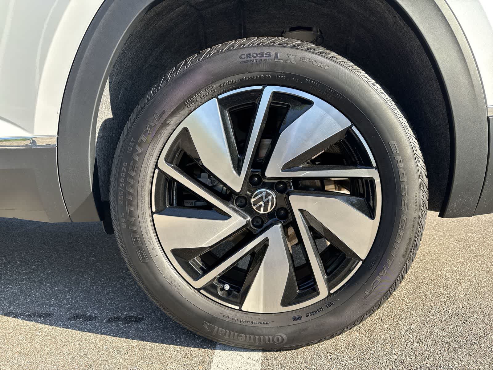 Thumbnail: 2026 Volkswagen Atlas - 12
