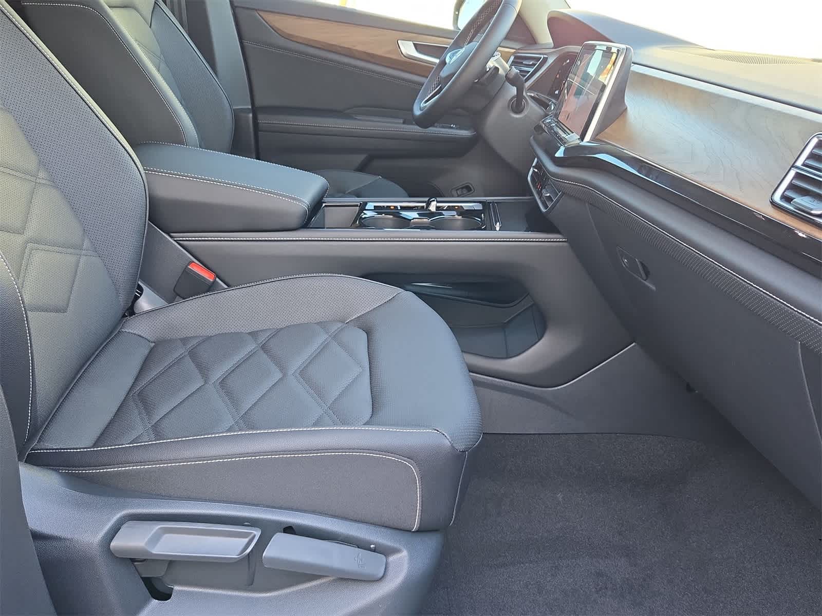 Thumbnail: 2026 Volkswagen Atlas - 22