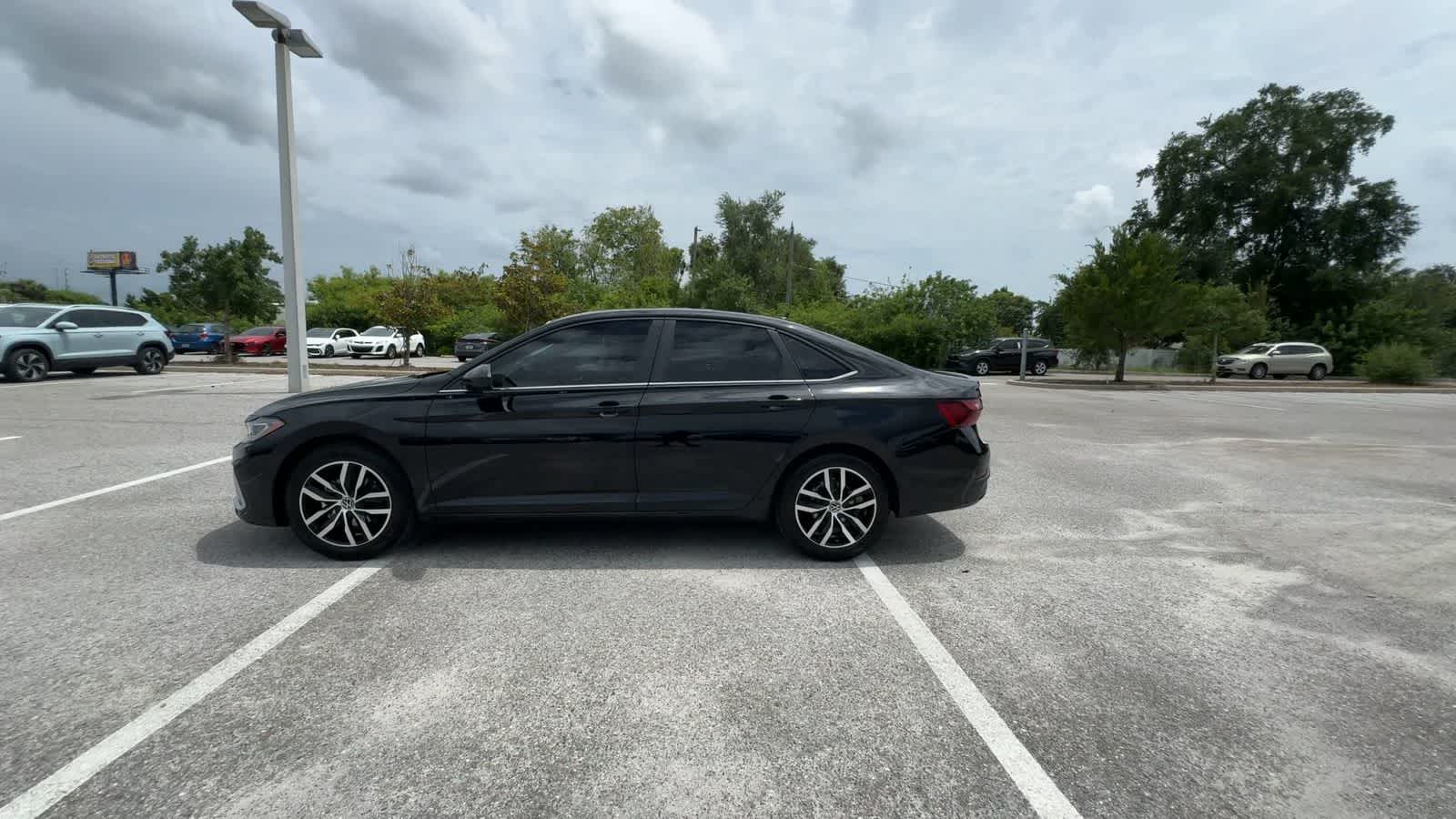 Thumbnail: 2026 Volkswagen Jetta - 5