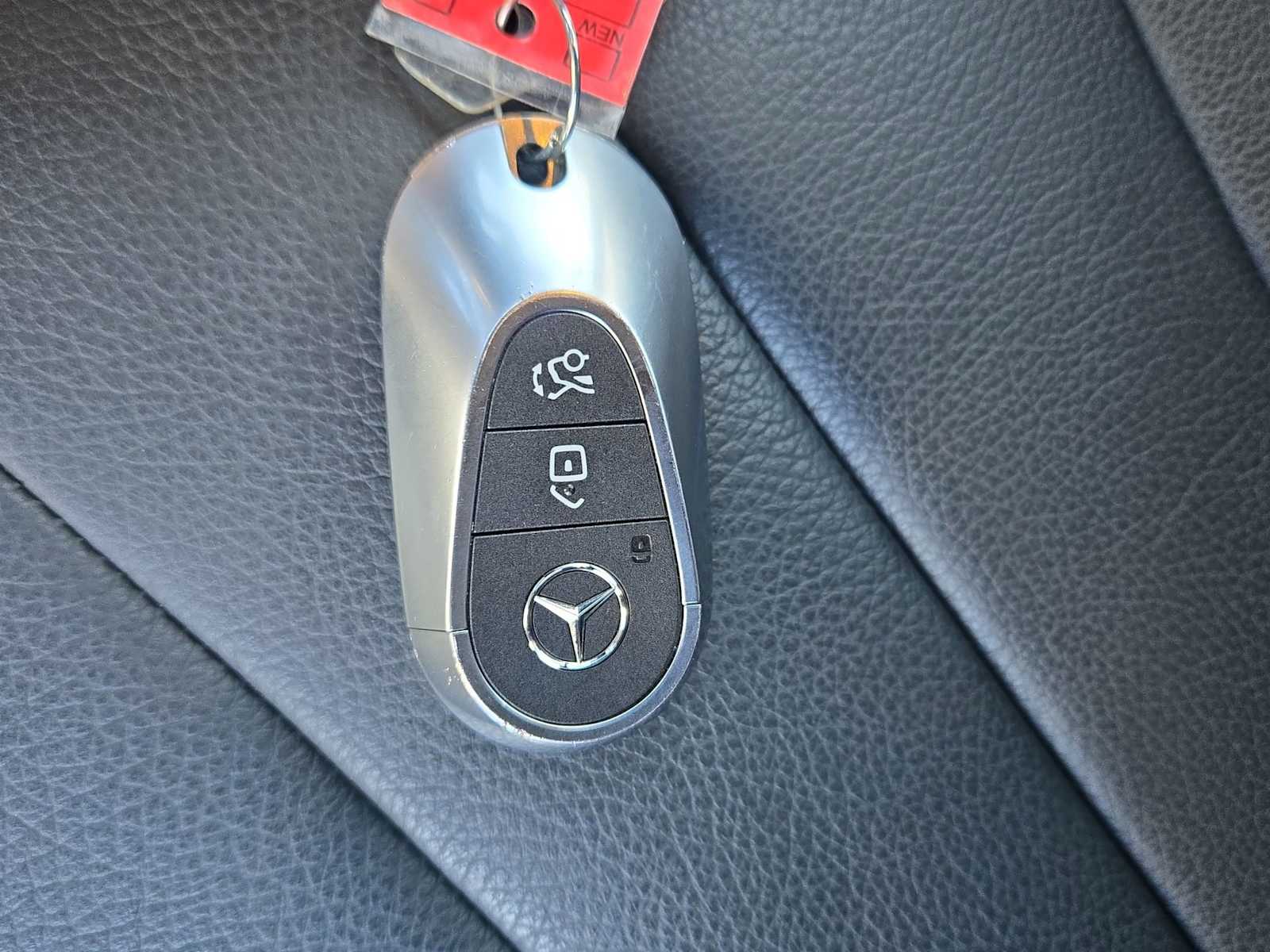 Thumbnail: 2025 Mercedes-Benz CLE - 31