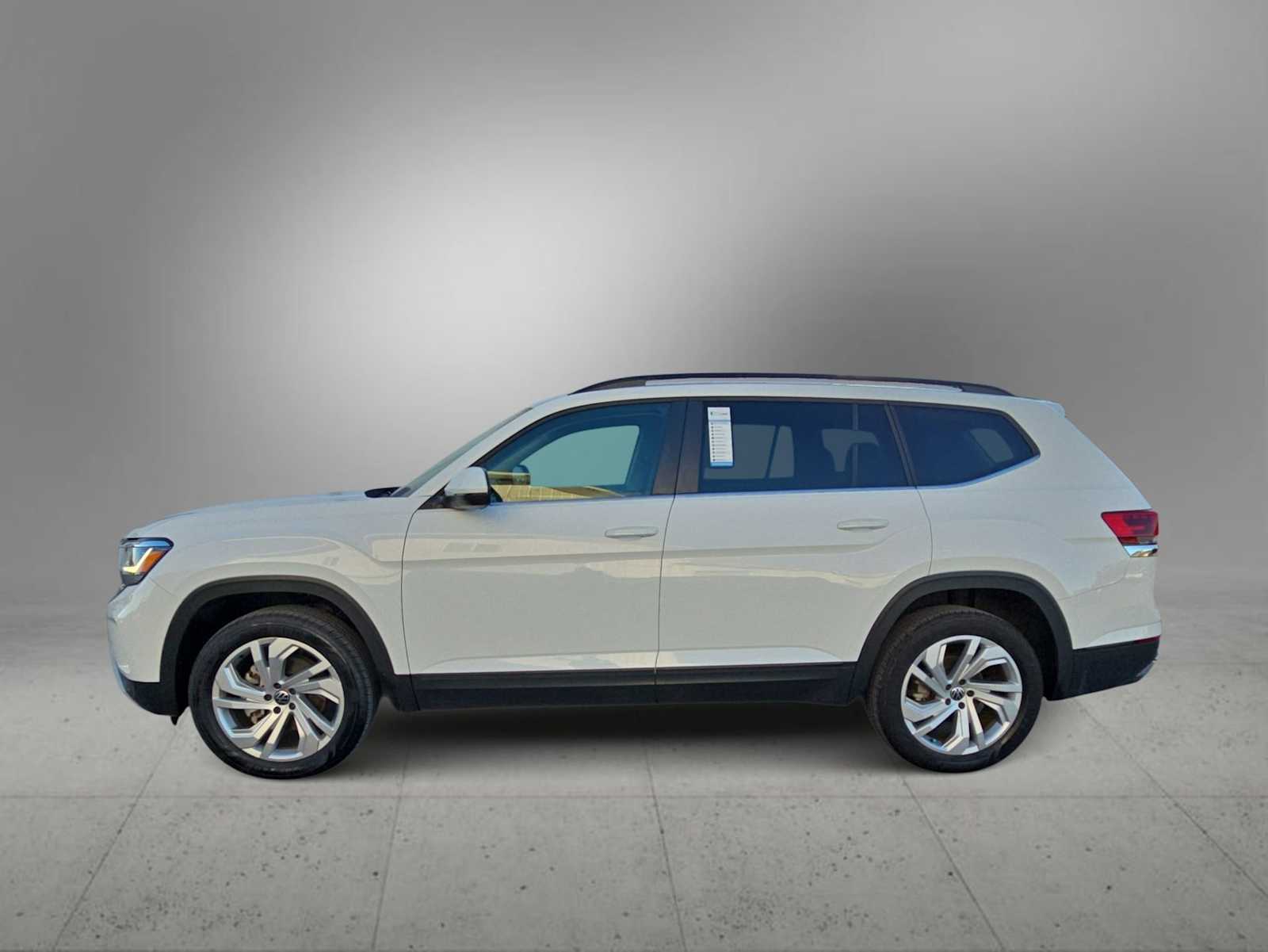 Thumbnail: 2022 Volkswagen Atlas - 5