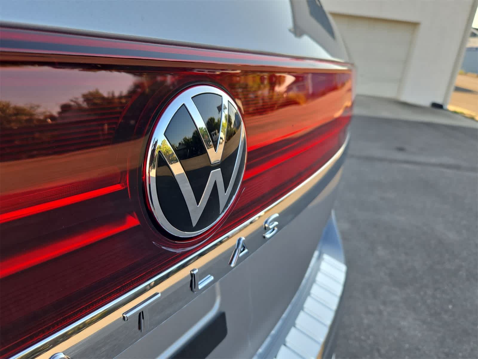 Thumbnail: 2026 Volkswagen Atlas - 12