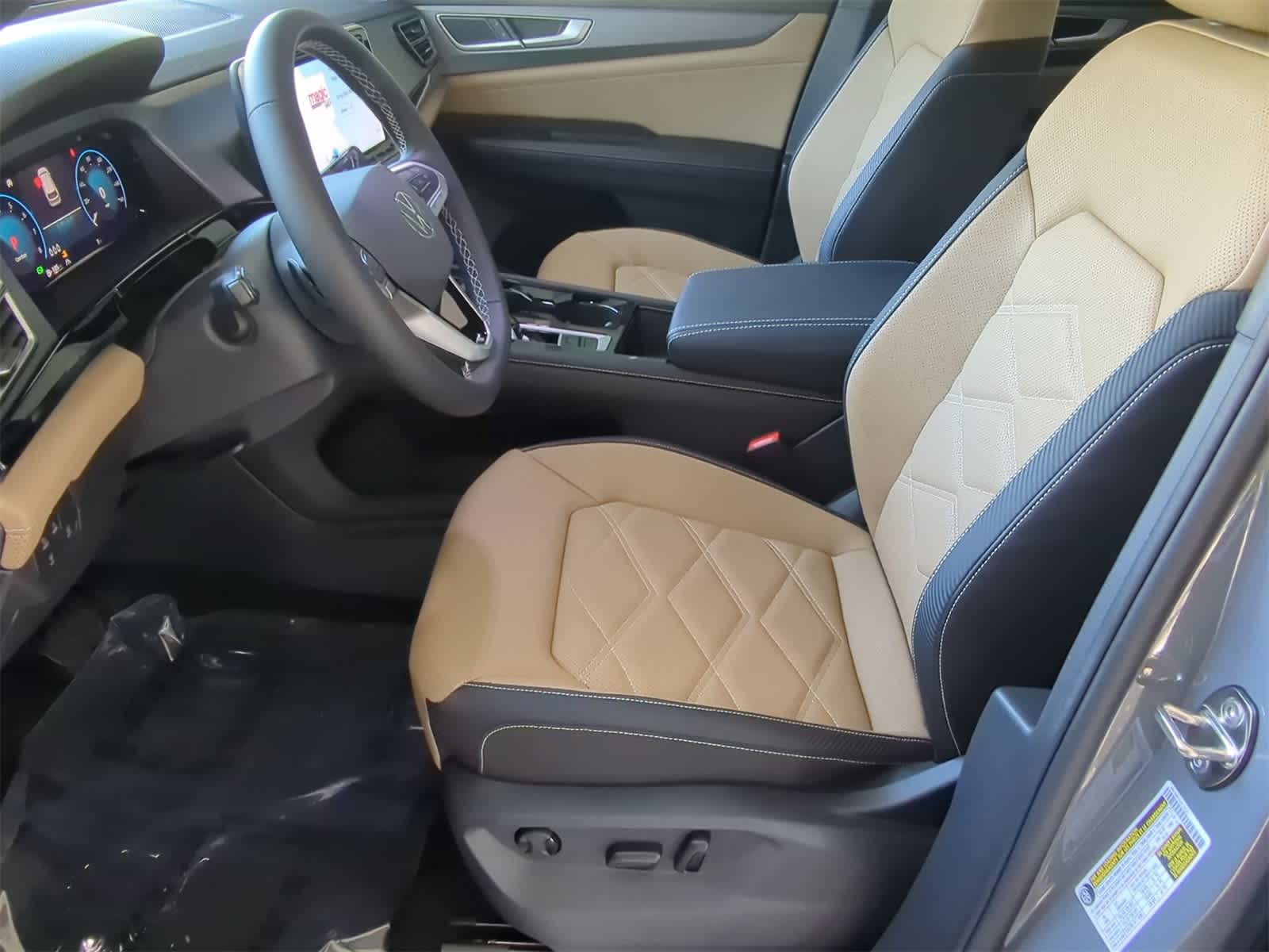 Thumbnail: 2025 Volkswagen Atlas - 17