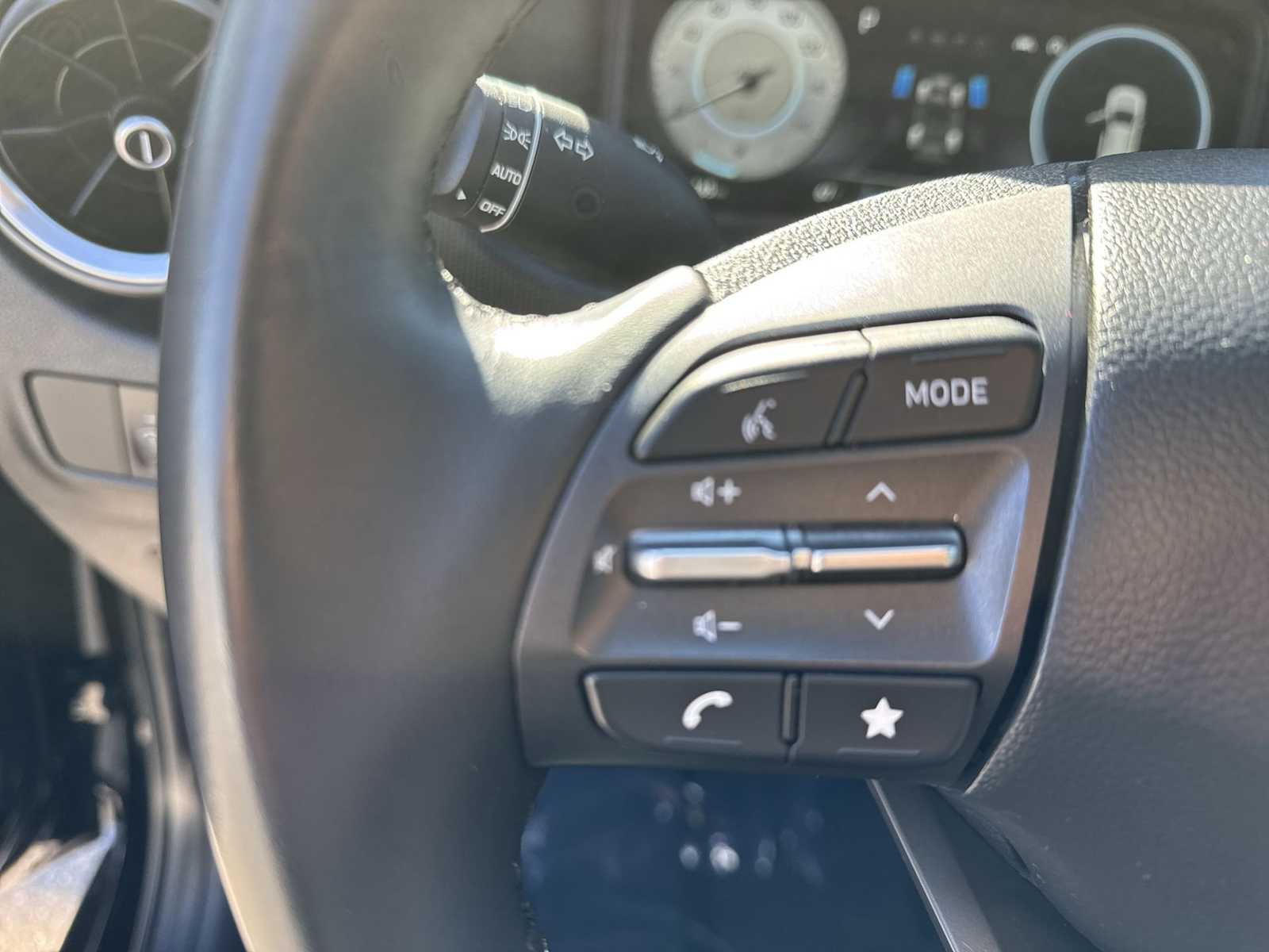 Thumbnail: 2022 Hyundai Kona - 24