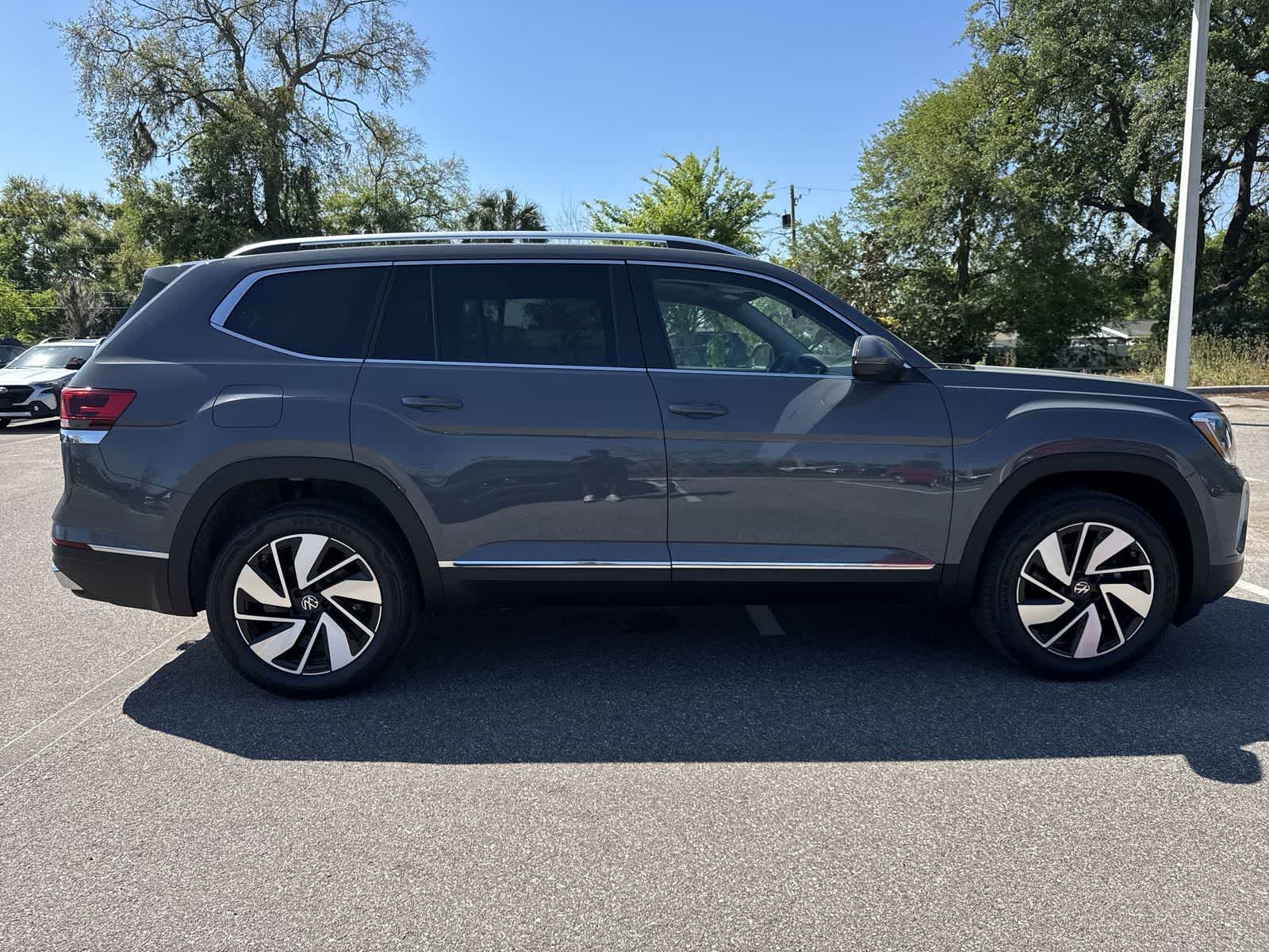 Thumbnail: 2026 Volkswagen Atlas - 7