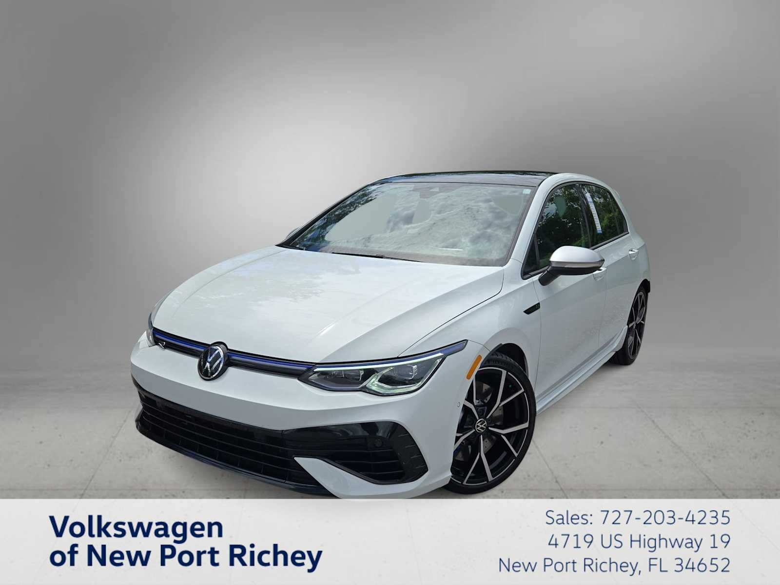 Thumbnail: 2022 Volkswagen Golf - 1