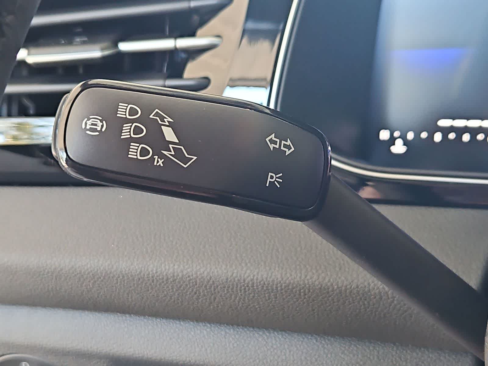 Thumbnail: 2026 Volkswagen Jetta - 27