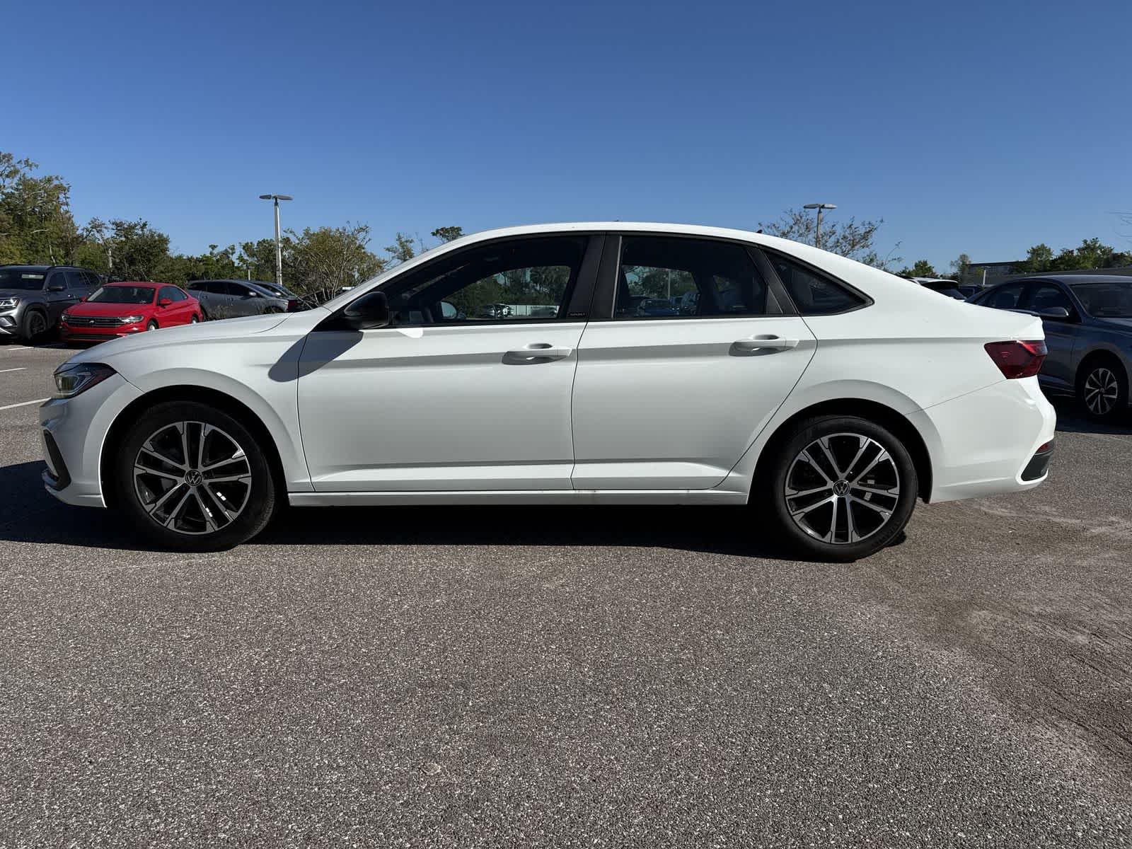 Thumbnail: 2026 Volkswagen Jetta - 3