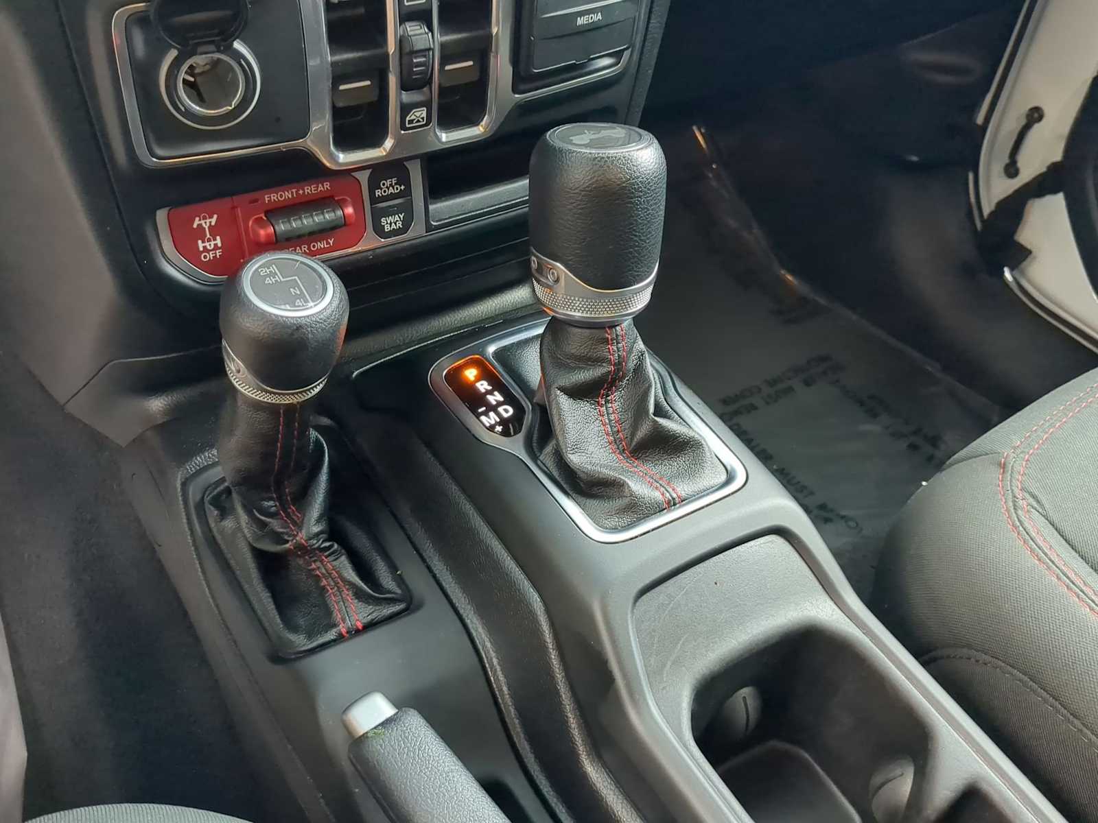 Thumbnail: 2021 Jeep Wrangler - 30