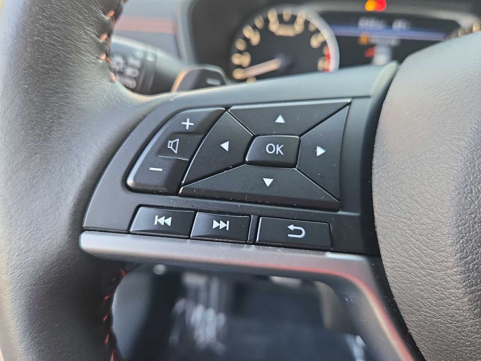 Thumbnail: 2022 Nissan Altima - 24