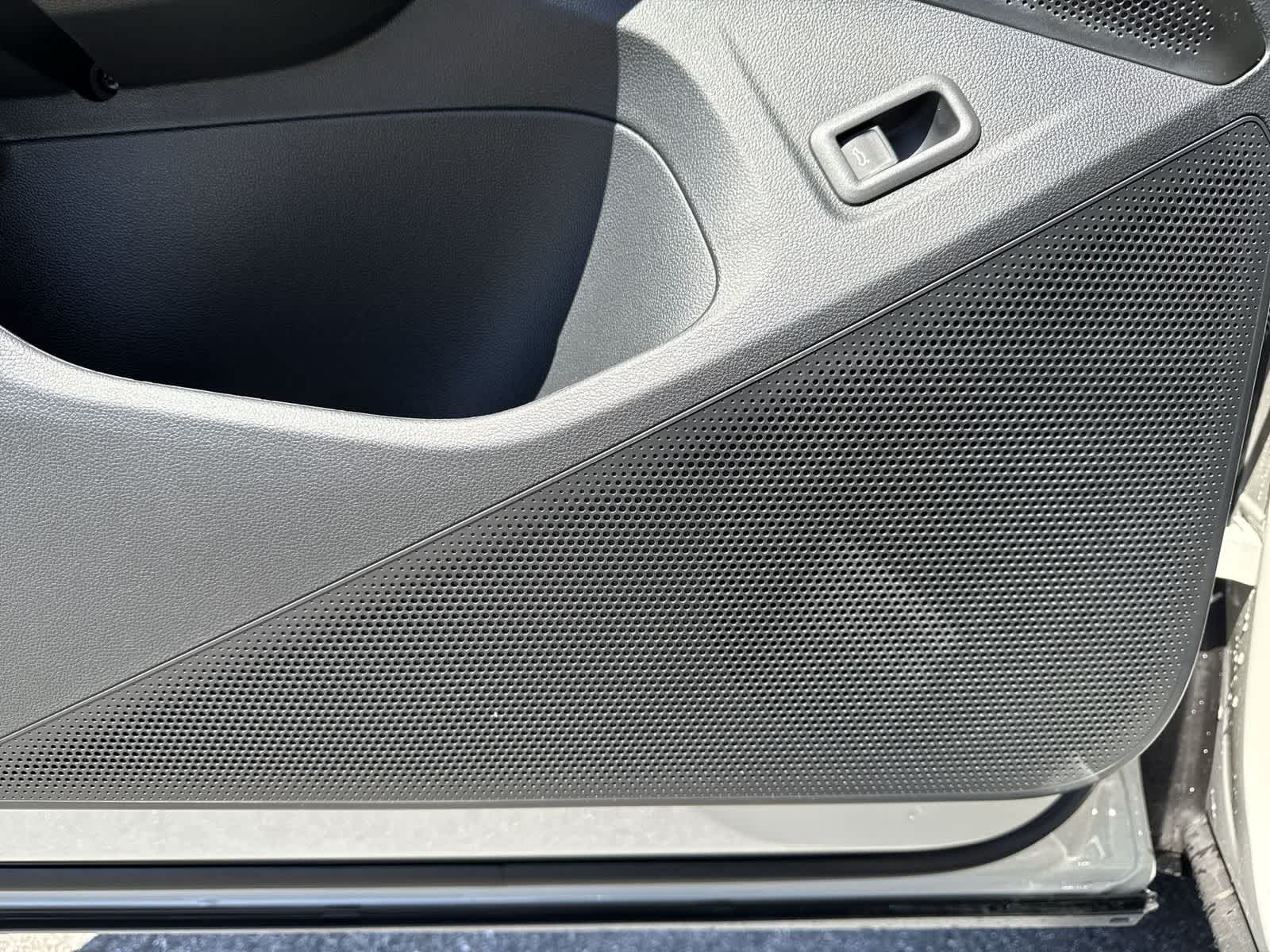 Thumbnail: 2026 Volkswagen Tiguan - 28