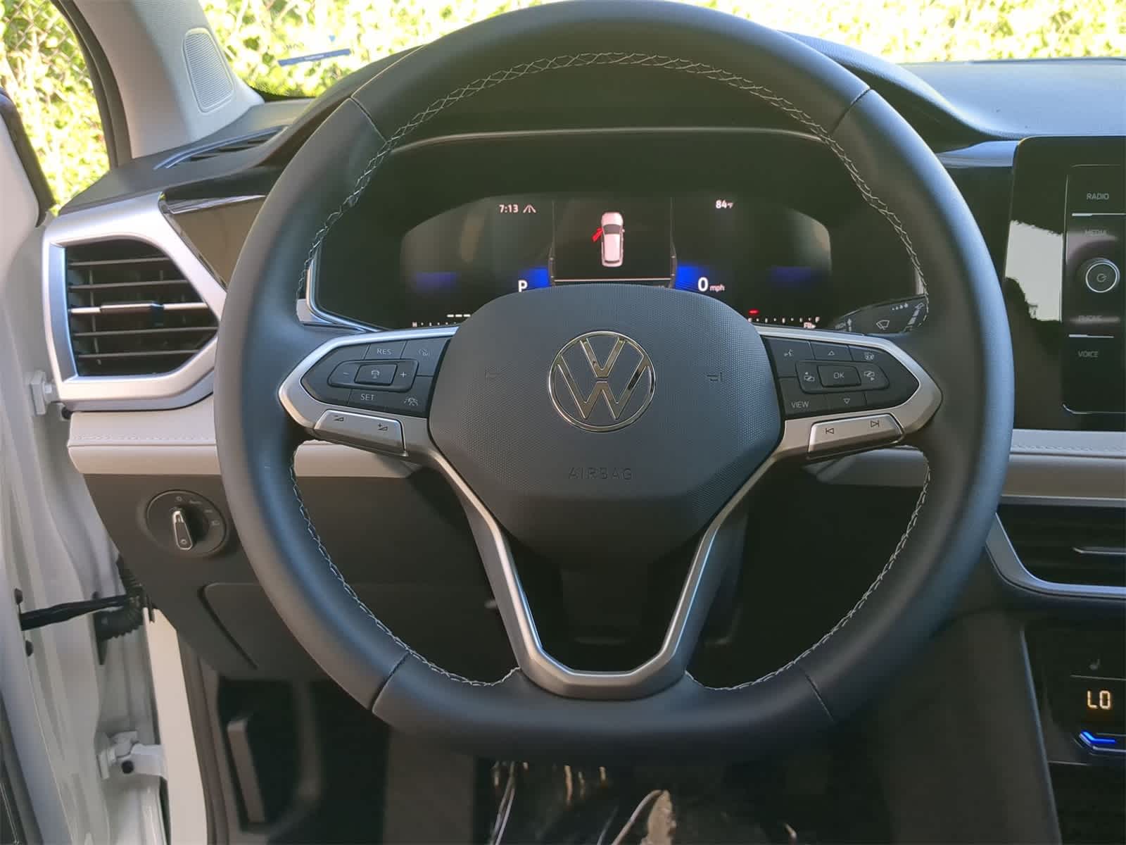 Thumbnail: 2025 Volkswagen Taos - 22