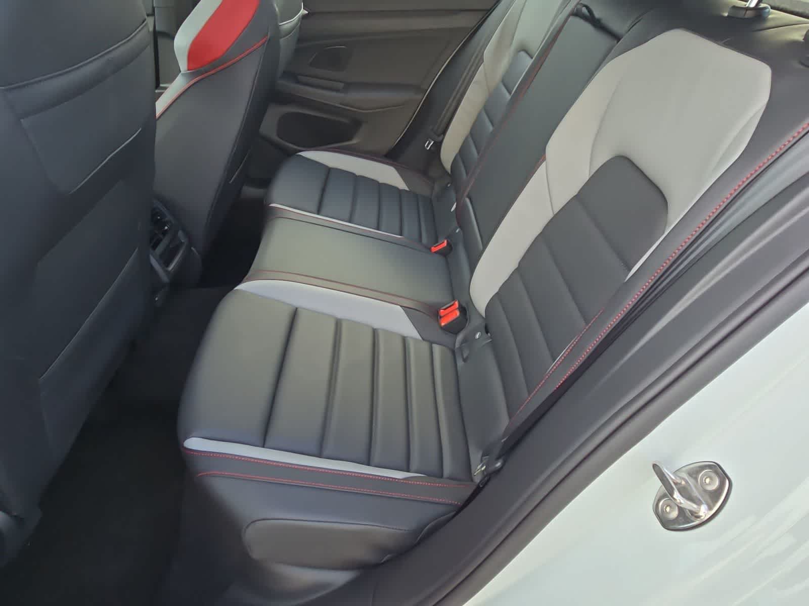 Thumbnail: 2026 Volkswagen Golf - 28