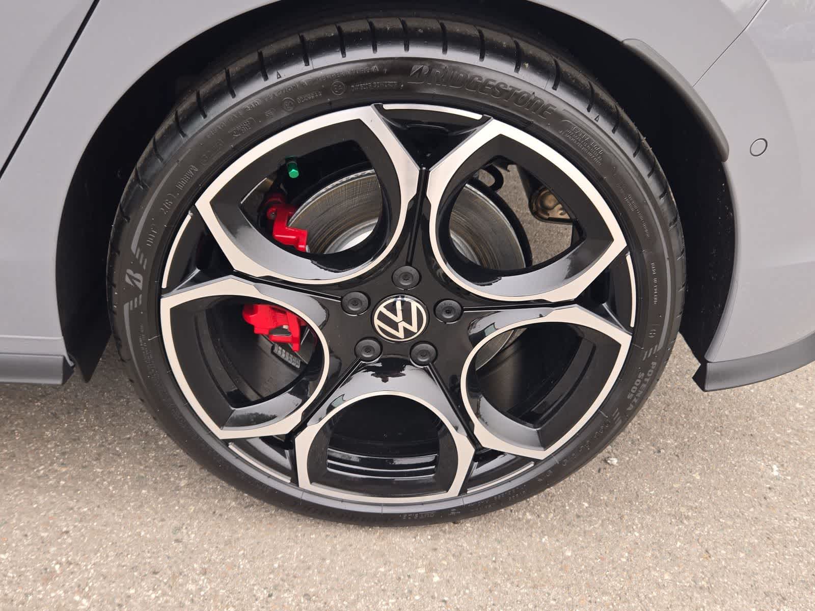 Thumbnail: 2026 Volkswagen Golf - 14