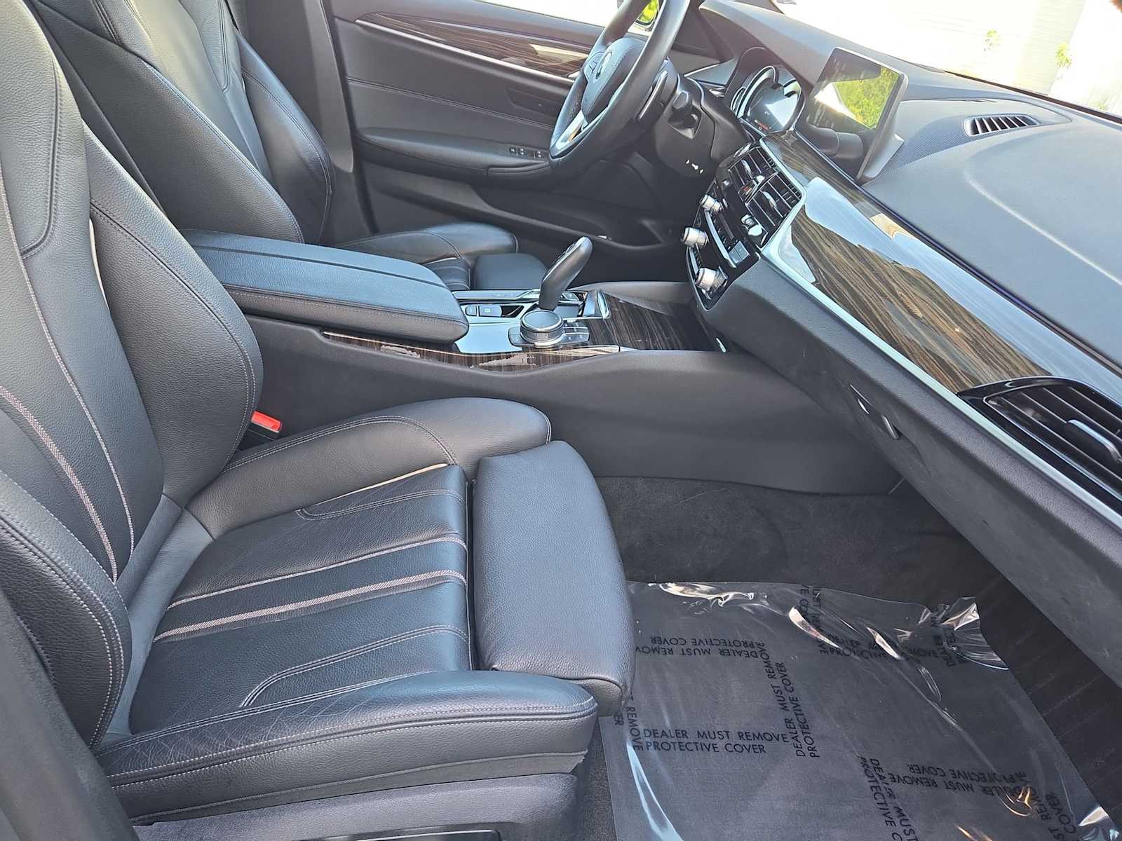 Thumbnail: 2018 BMW 5 Series - 23