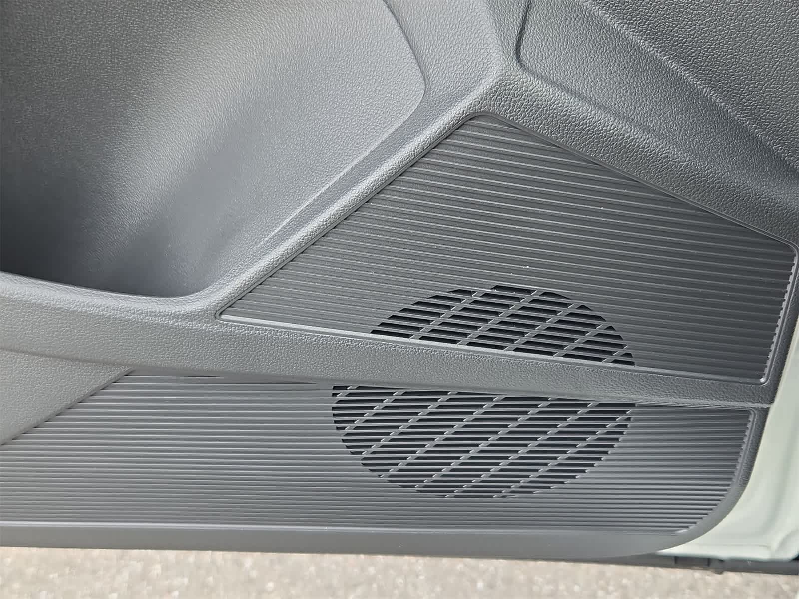 Thumbnail: 2025 Volkswagen Taos - 28