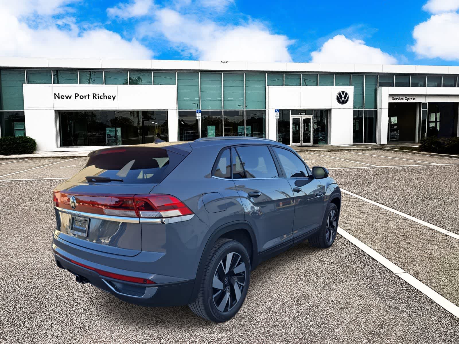 Thumbnail: 2026 Volkswagen Atlas - 8