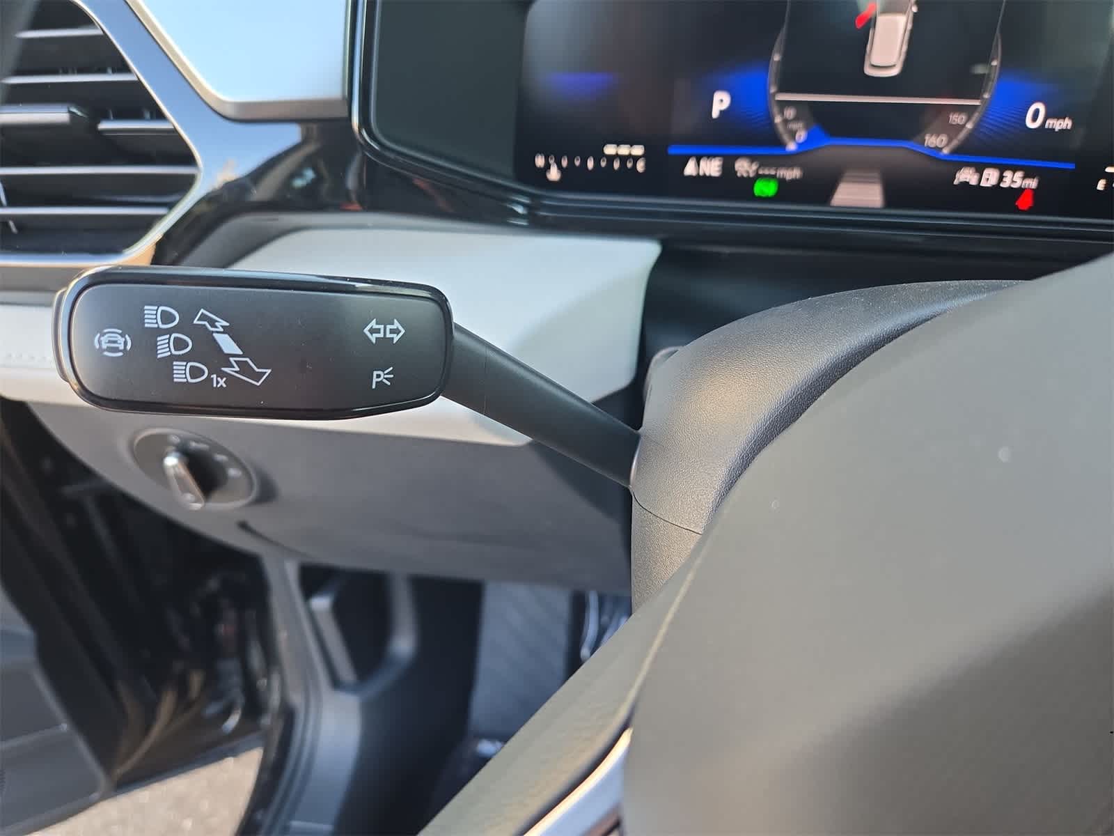 Thumbnail: 2025 Volkswagen Taos - 25