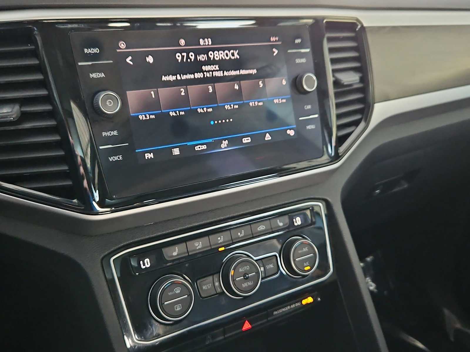 Thumbnail: 2022 Volkswagen Atlas - 30