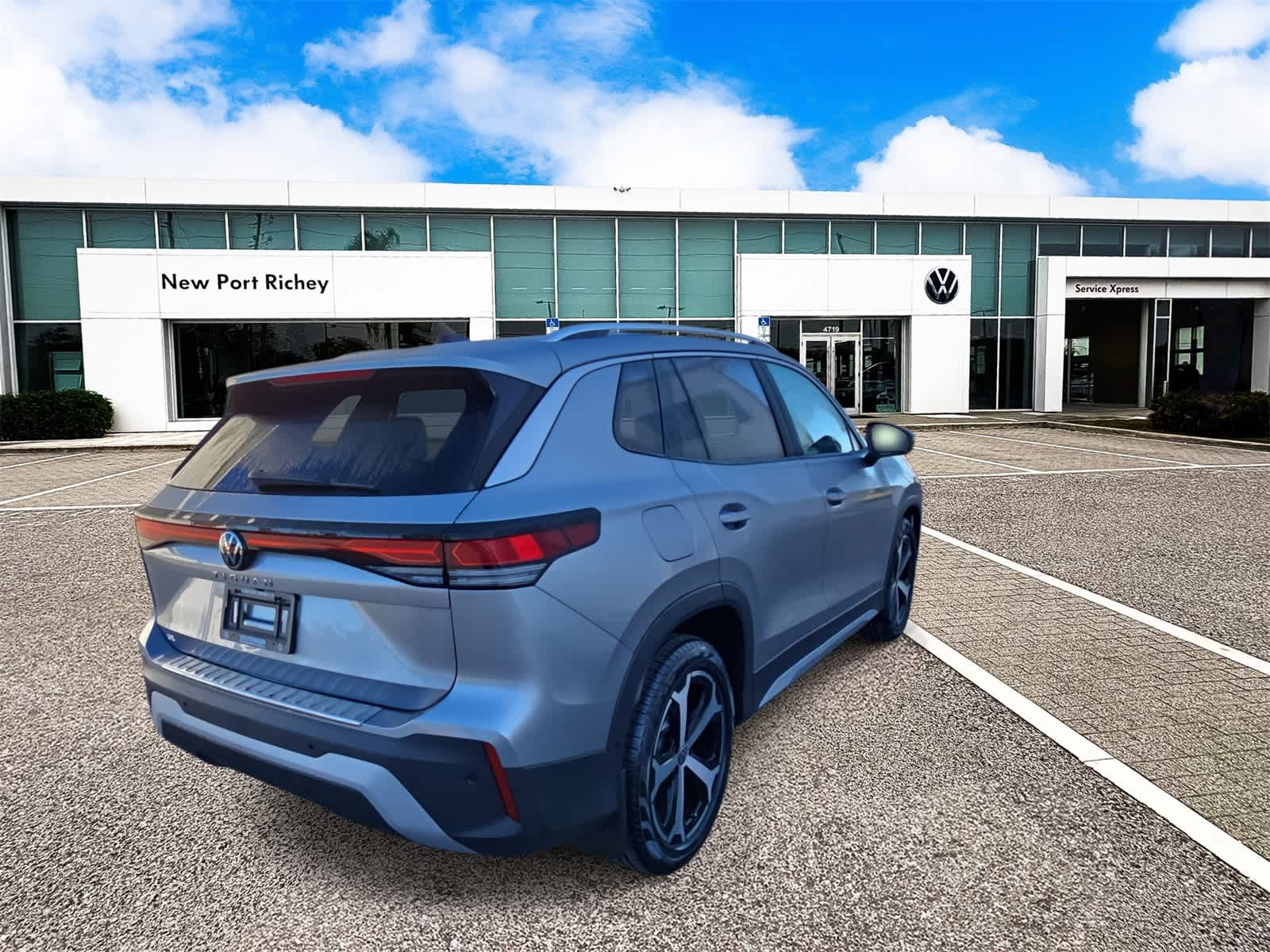 Thumbnail: 2026 Volkswagen Tiguan - 8