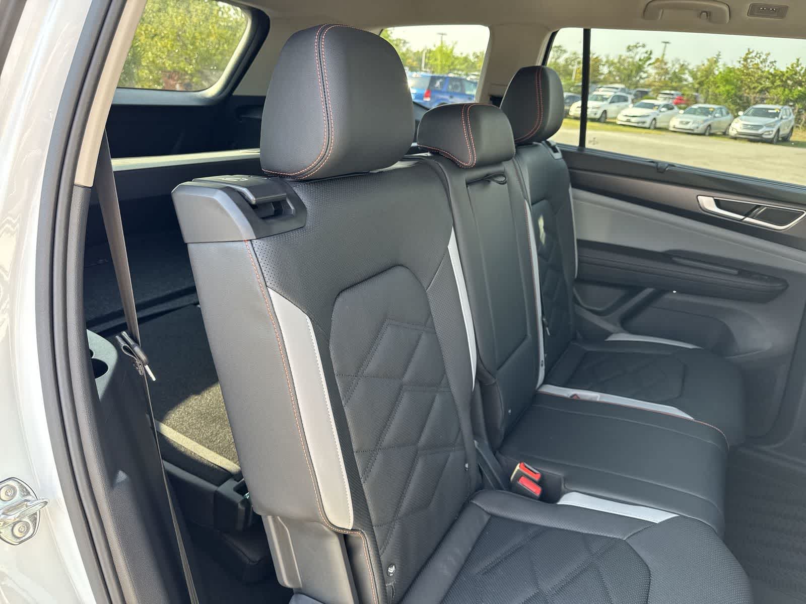 Thumbnail: 2026 Volkswagen Atlas - 19