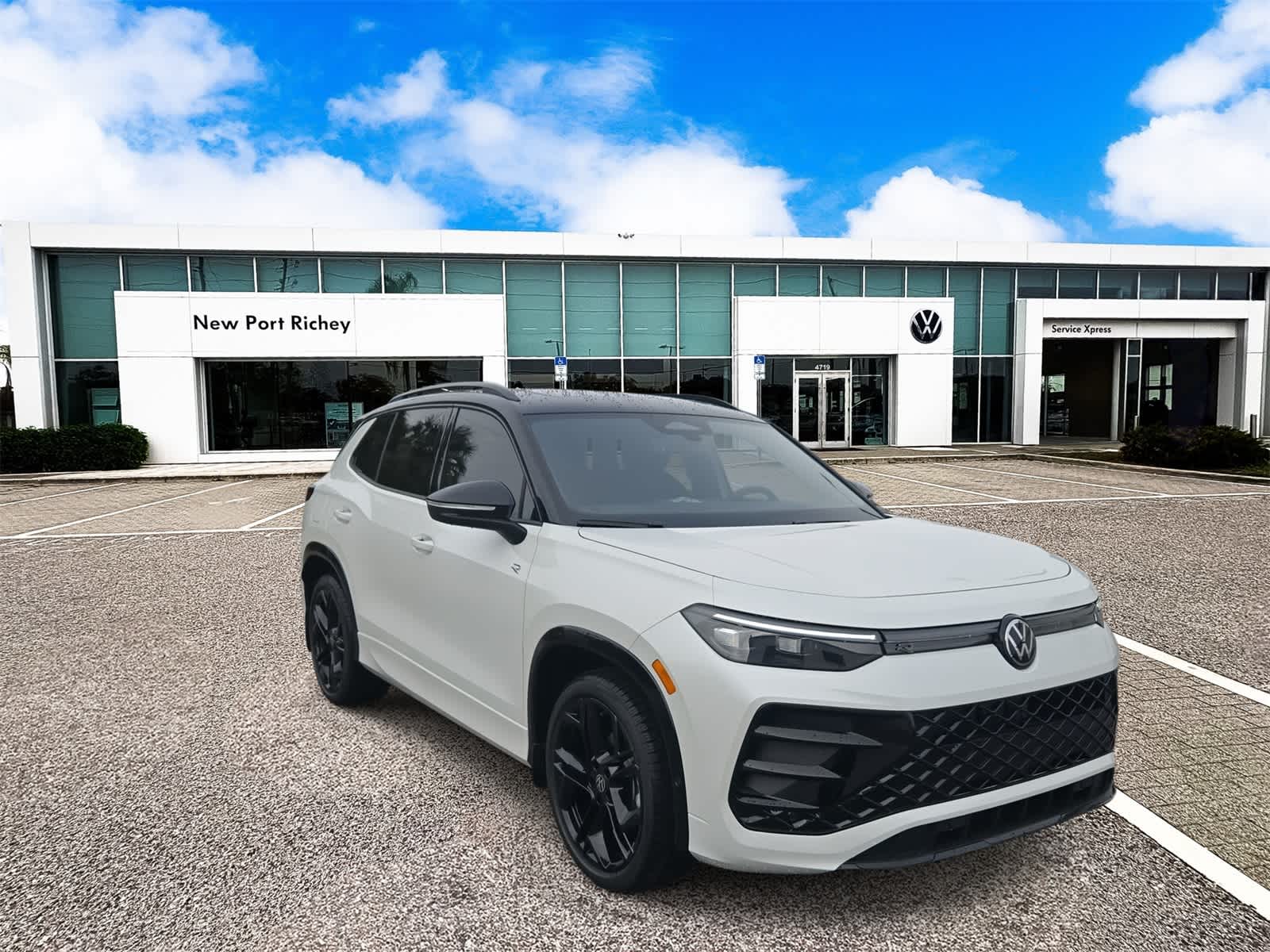 Thumbnail: 2026 Volkswagen Tiguan - 2